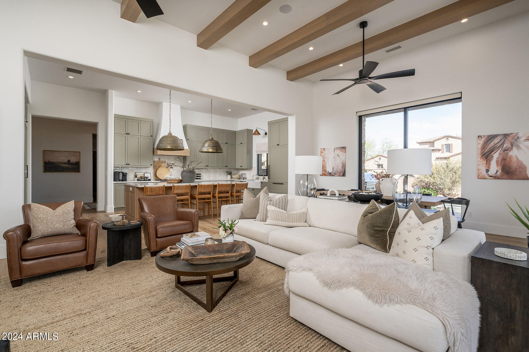 SUPERSTITION MOUNTAIN - Residential