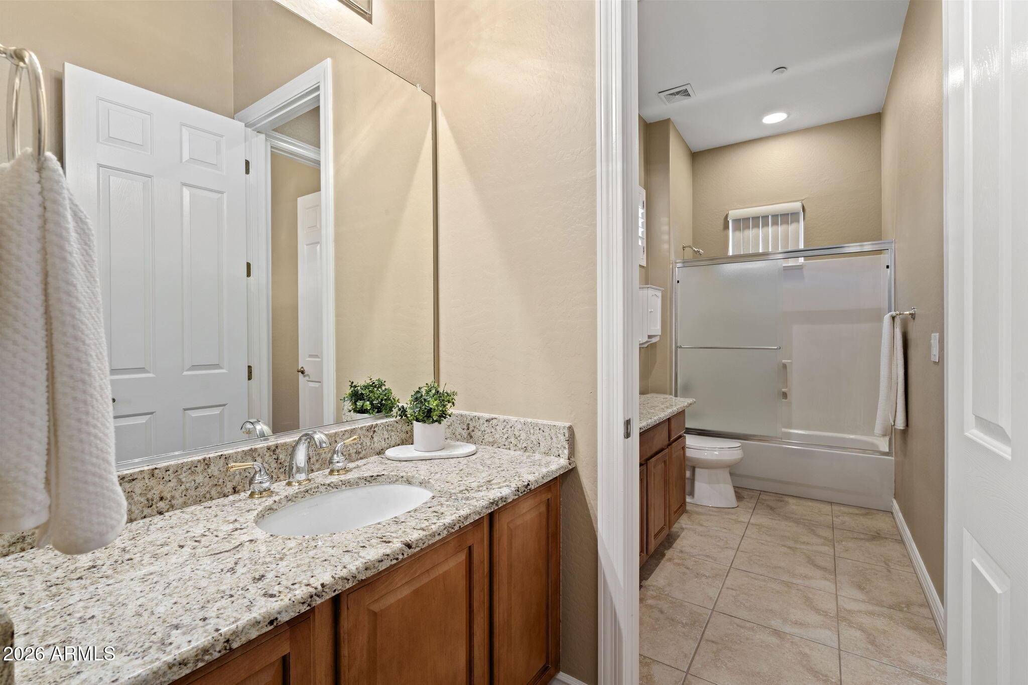 ANTHEM COUNTRY CLUB - Residential