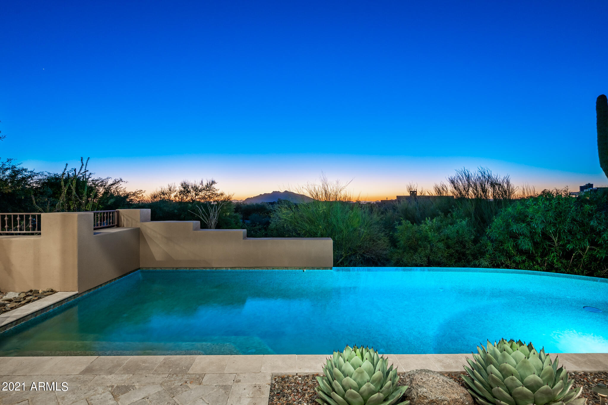 DESERT MOUNTAIN - Residential