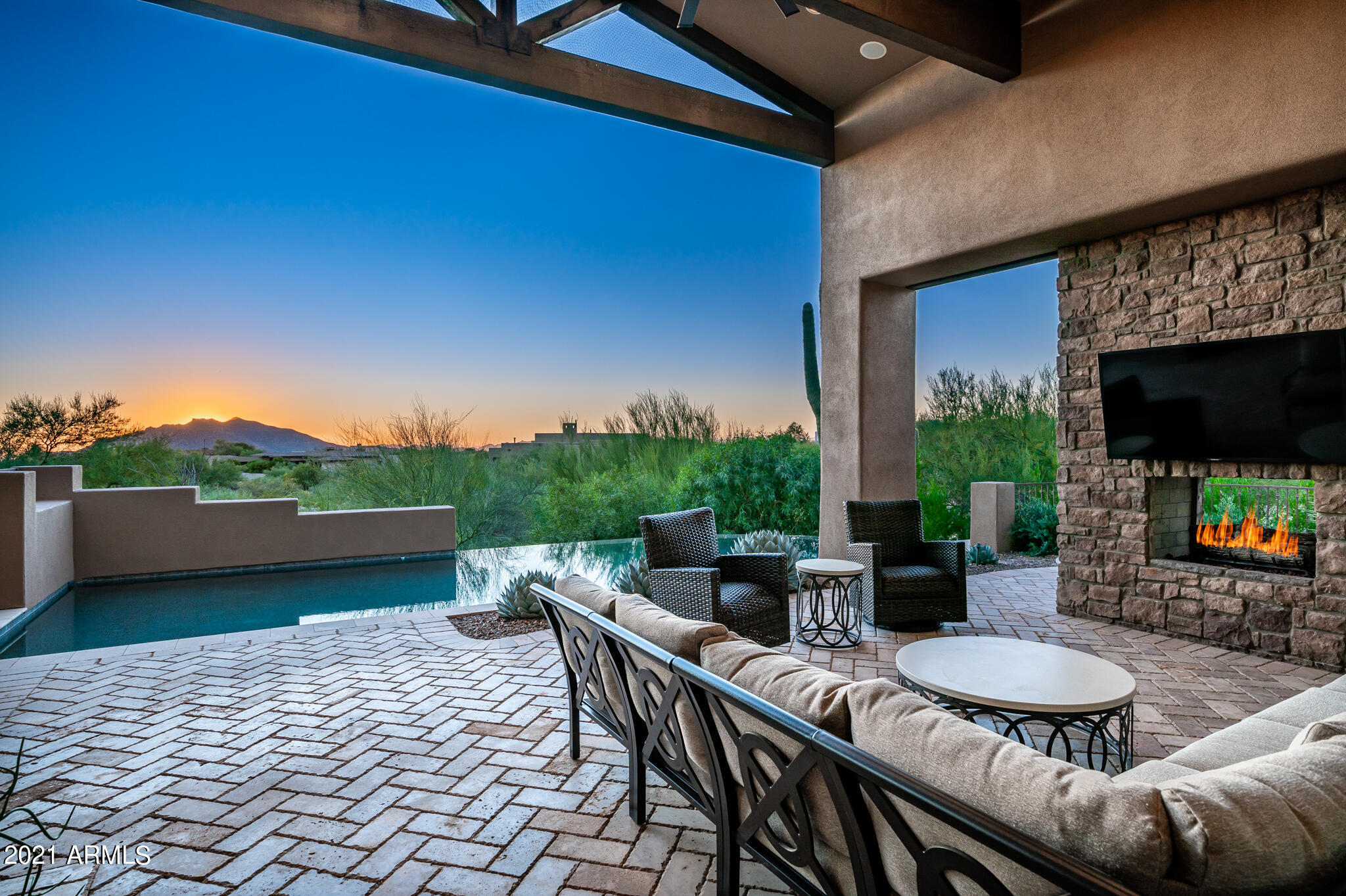 DESERT MOUNTAIN - Residential
