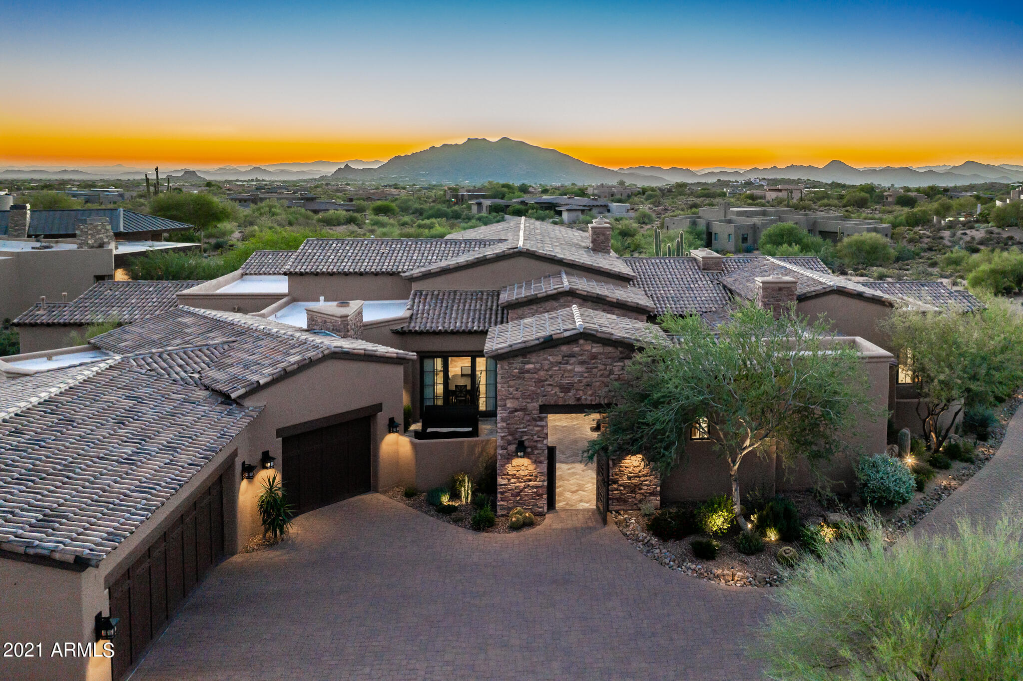 DESERT MOUNTAIN - Residential