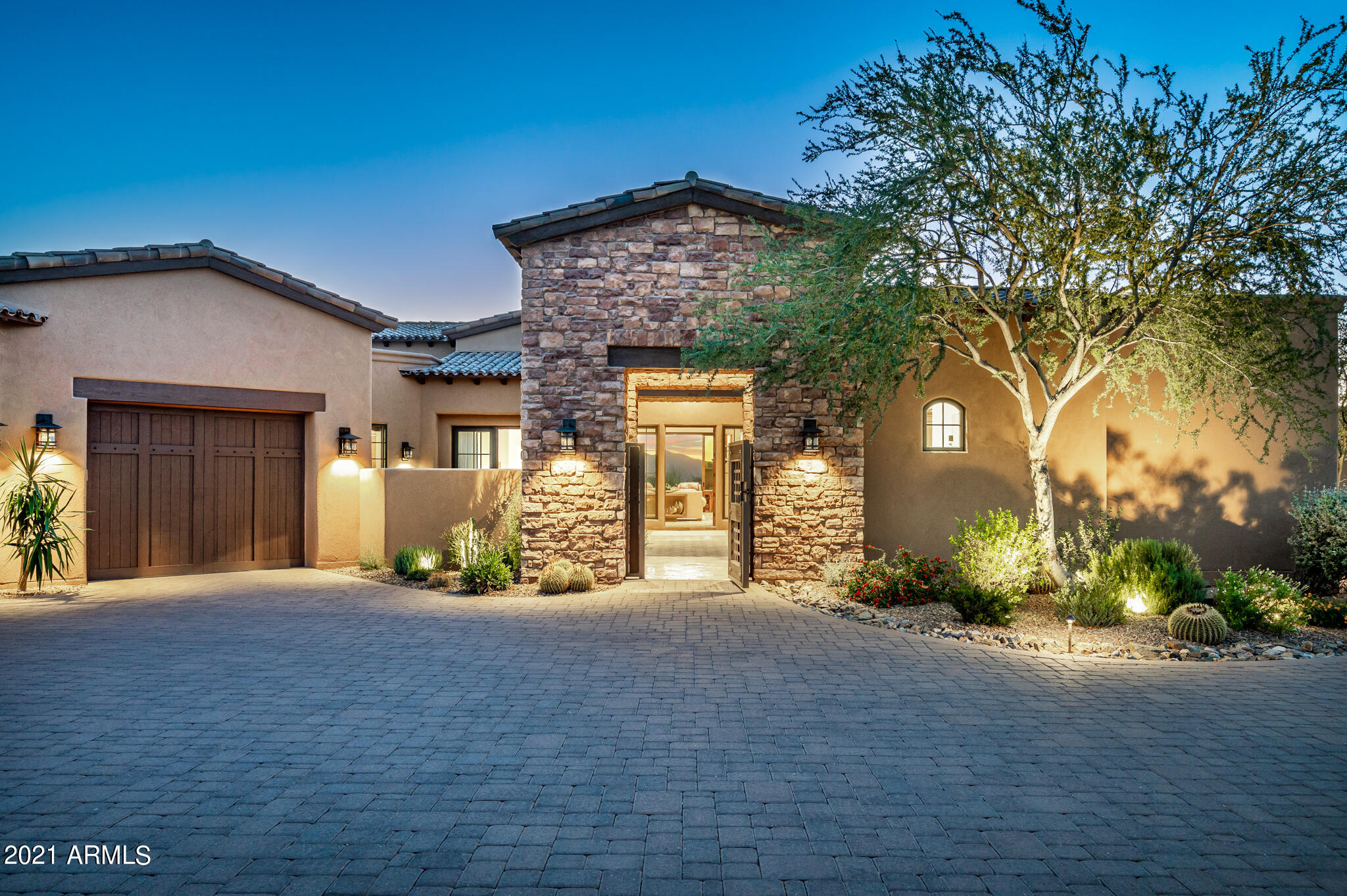 DESERT MOUNTAIN - Residential