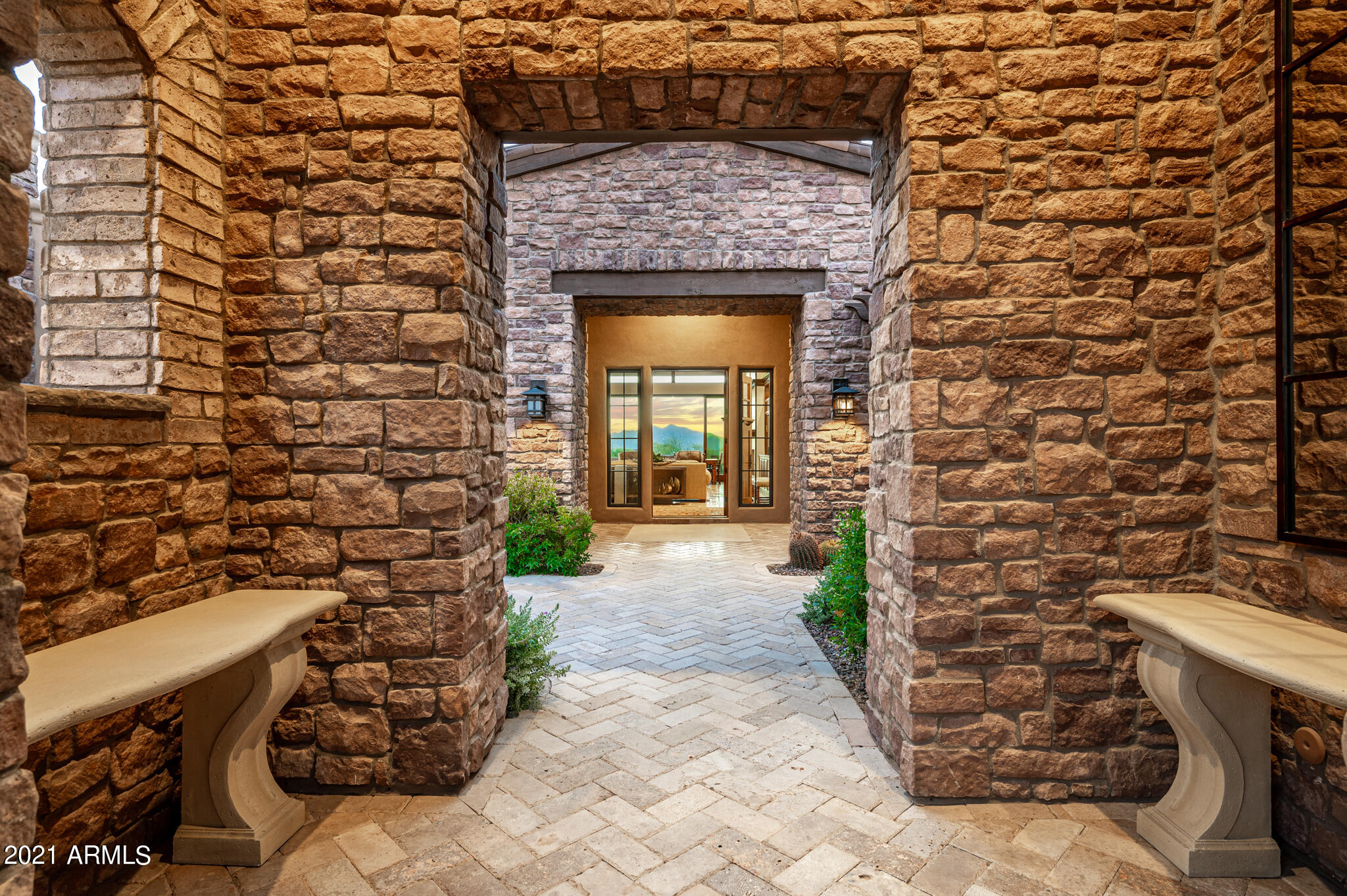 DESERT MOUNTAIN - Residential