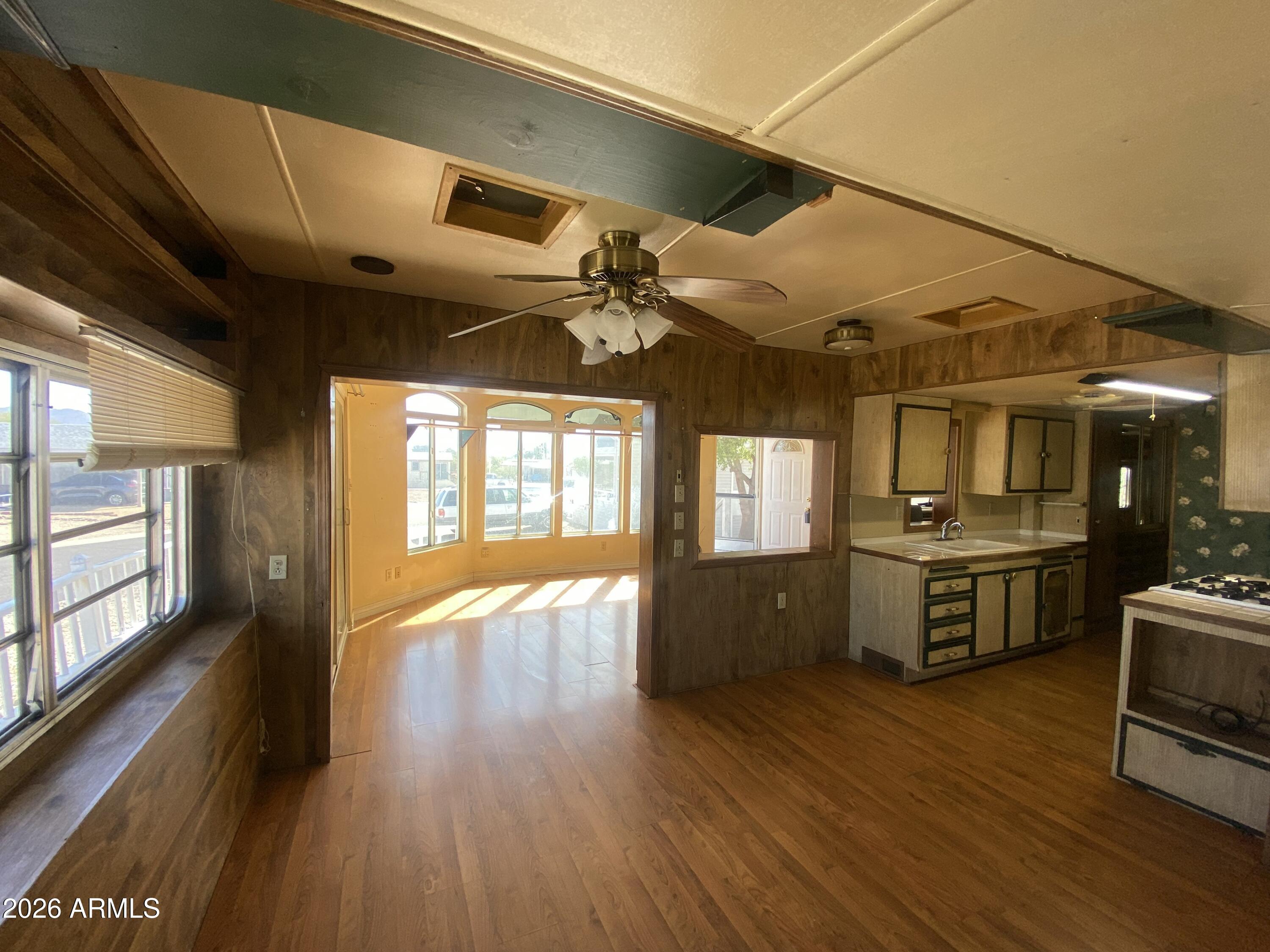 ESCAPEES AT NORTH RANCH, Lot 320 - Residential