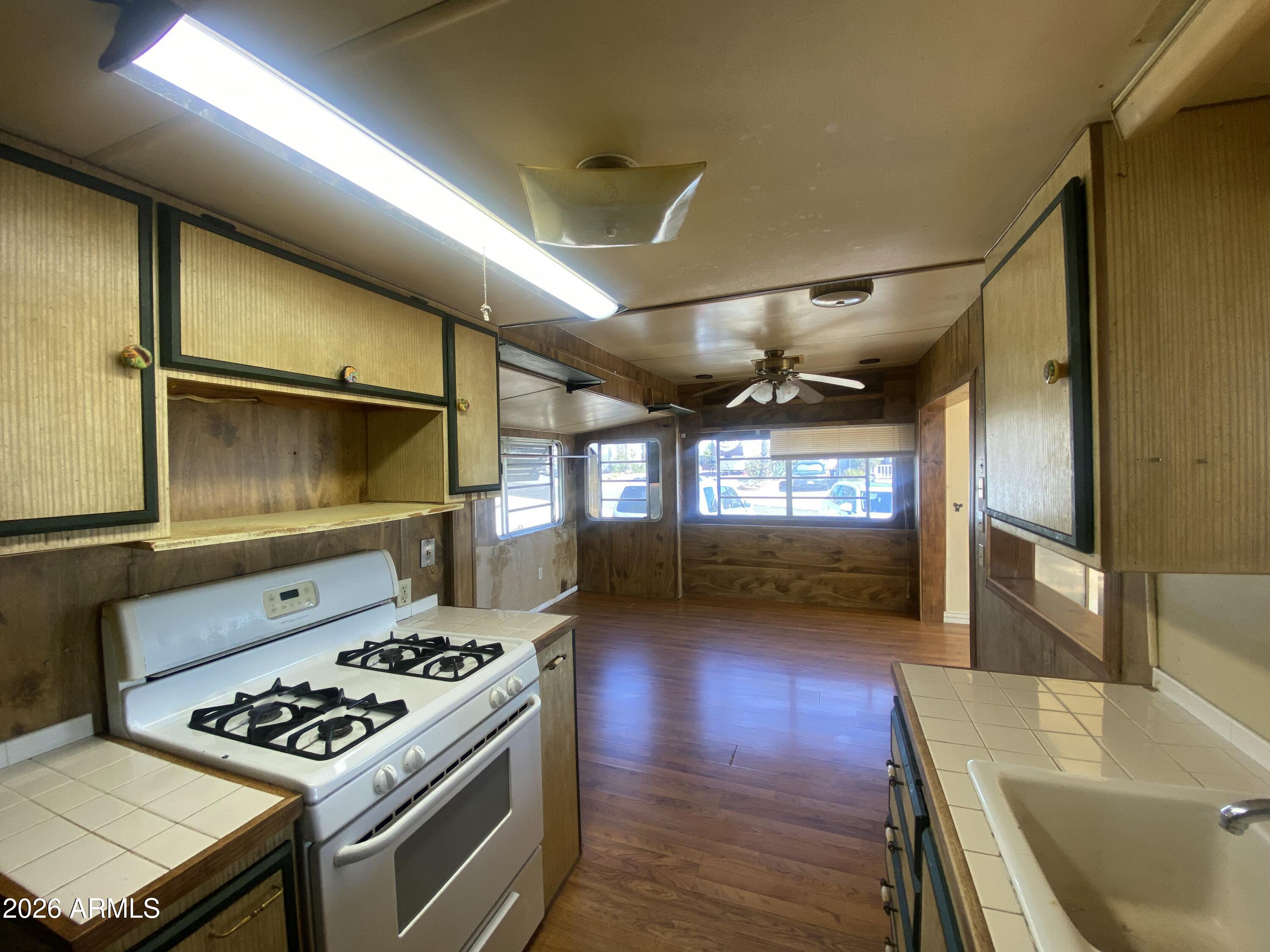 ESCAPEES AT NORTH RANCH, Lot 320 - Residential