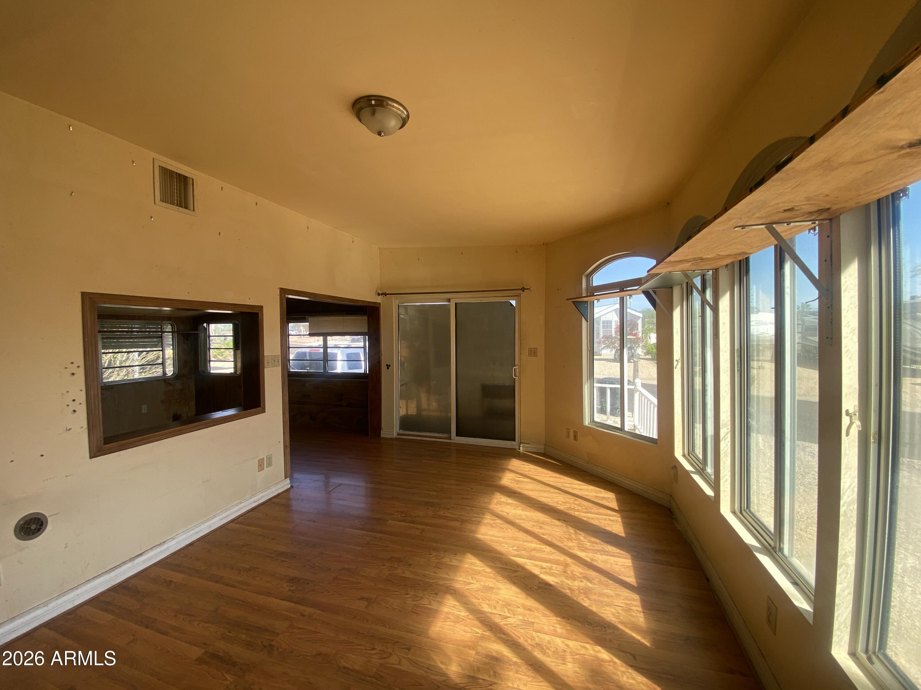 ESCAPEES AT NORTH RANCH, Lot 320 - Residential