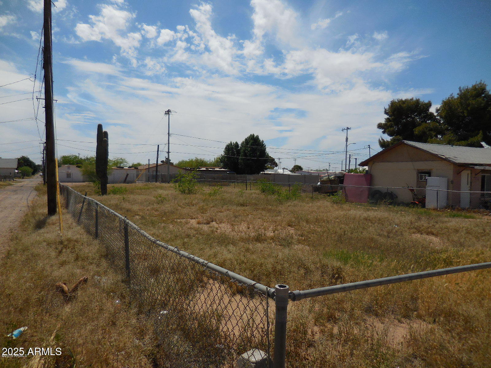 NORTH COOLIDGE - Land