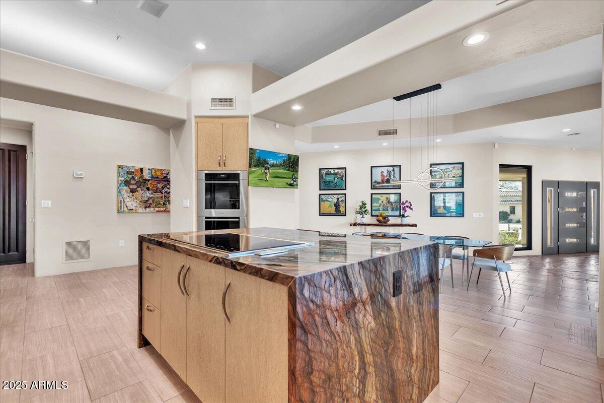 DESERT HIGHLANDS - Residential