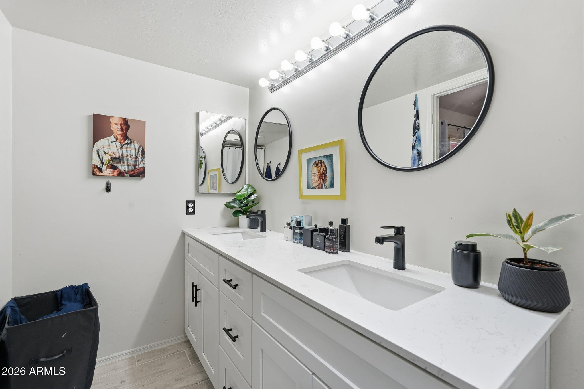 VINTAGE REPLAT - Residential