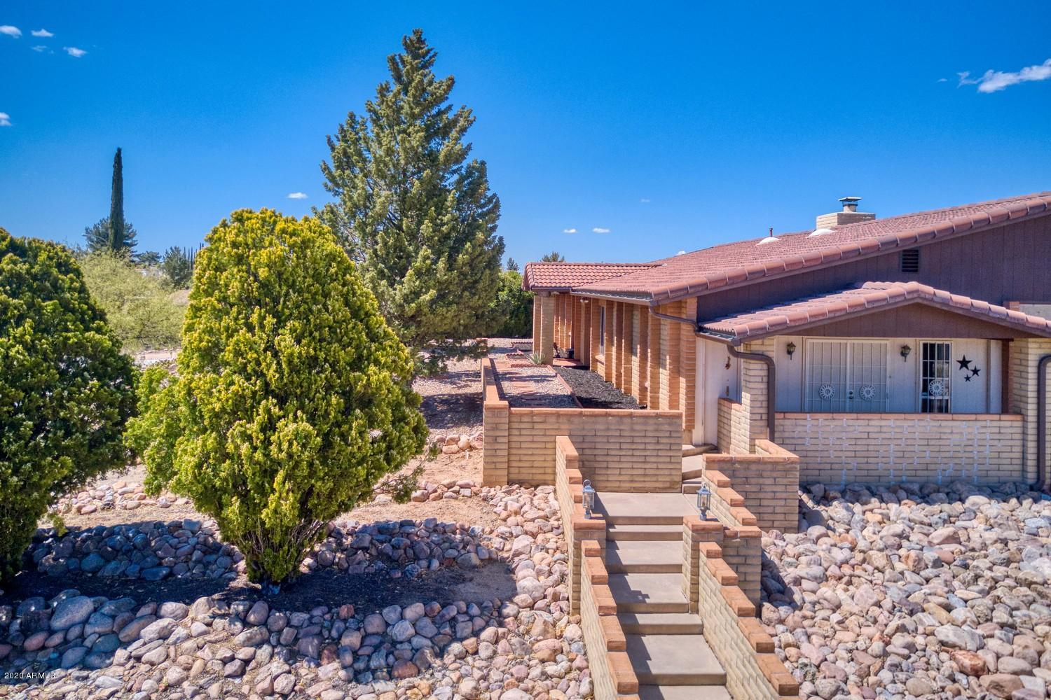 TOWN & COUNTRY ESTATES UNIT 6 - Residential