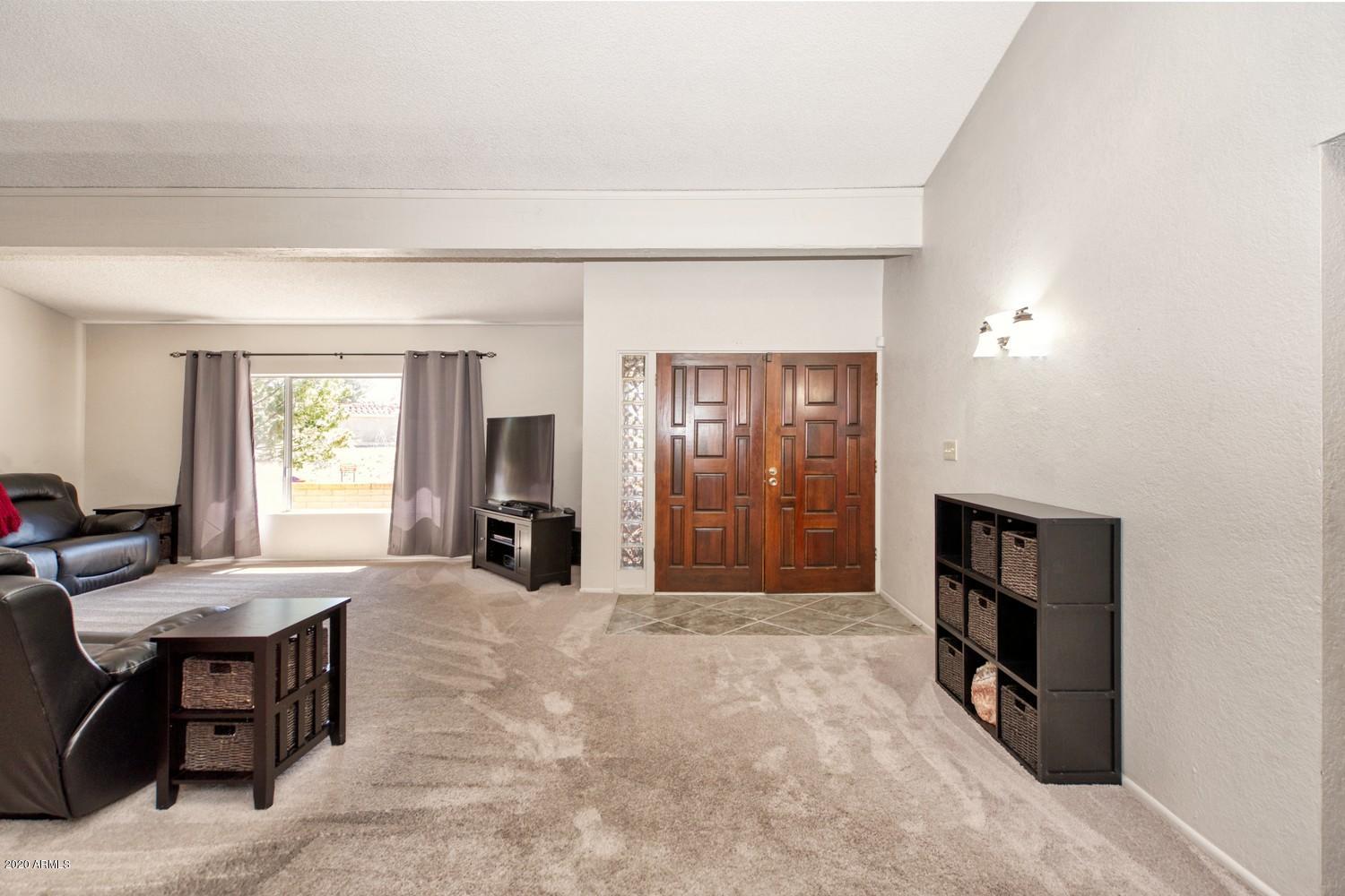 TOWN & COUNTRY ESTATES UNIT 6 - Residential
