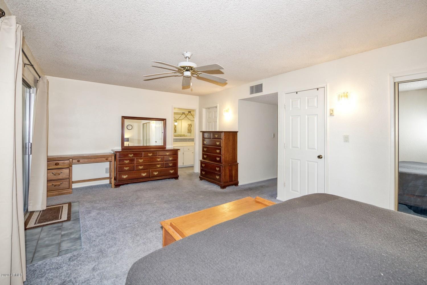 TOWN & COUNTRY ESTATES UNIT 6 - Residential