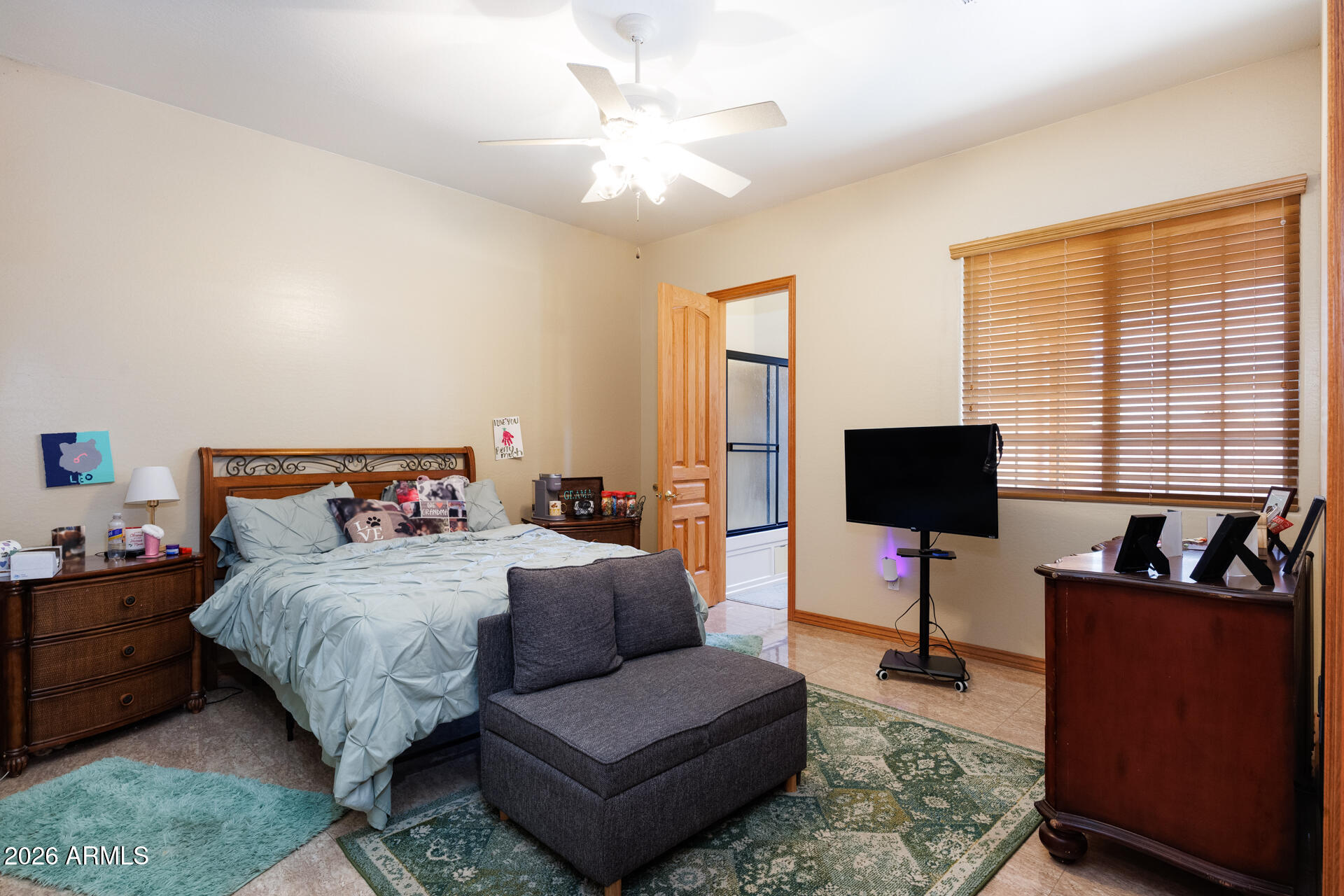 MOUNTAIN VIEW ESTATES UNIT NO 1 - Residential