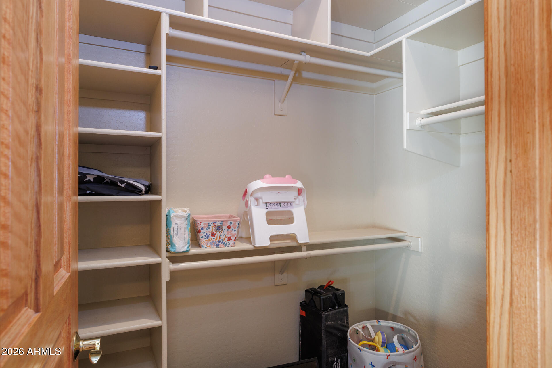 MOUNTAIN VIEW ESTATES UNIT NO 1 - Residential