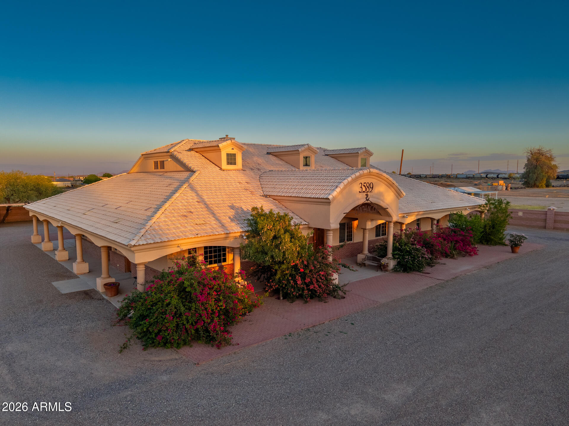 MOUNTAIN VIEW ESTATES UNIT NO 1 - Residential