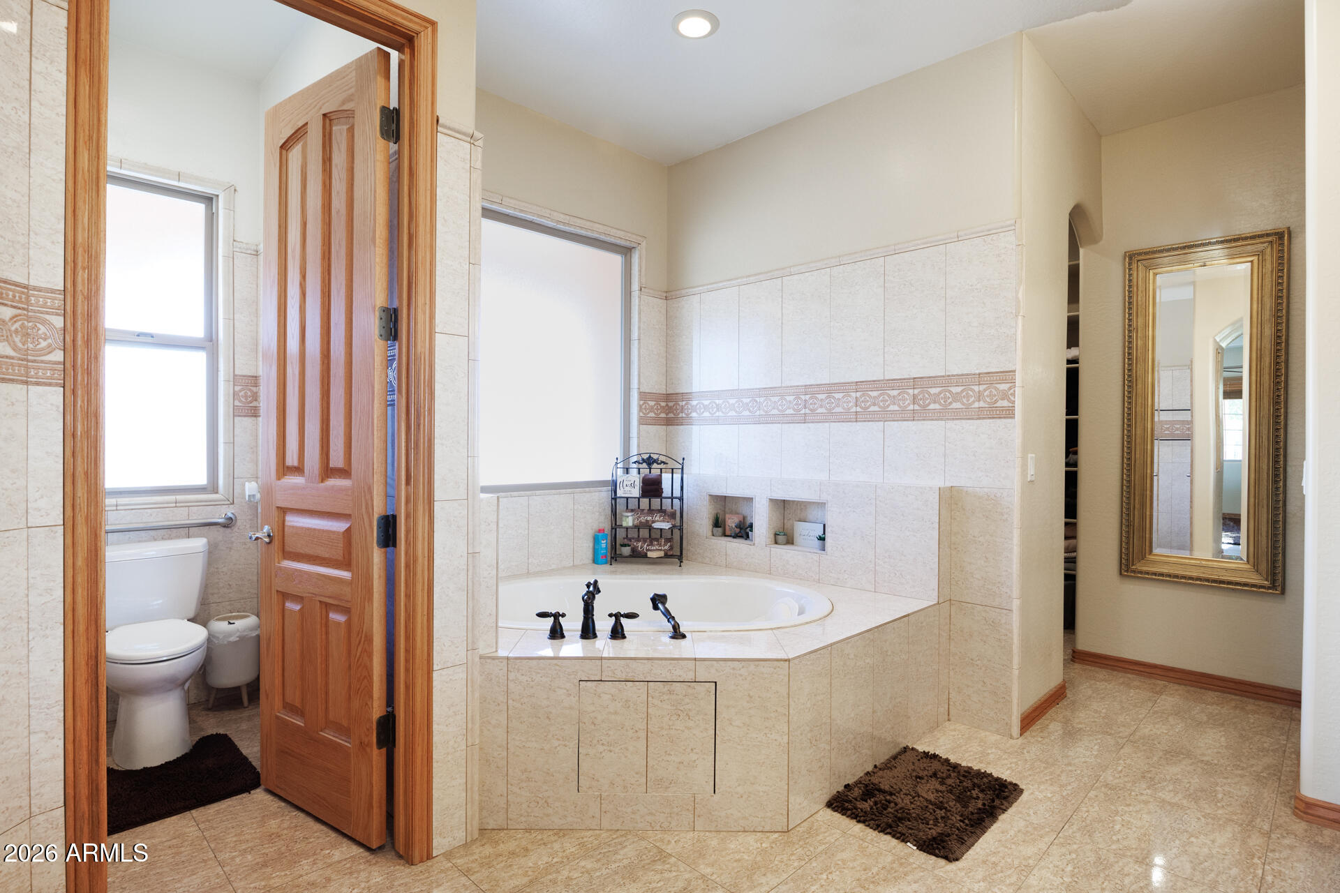 MOUNTAIN VIEW ESTATES UNIT NO 1 - Residential