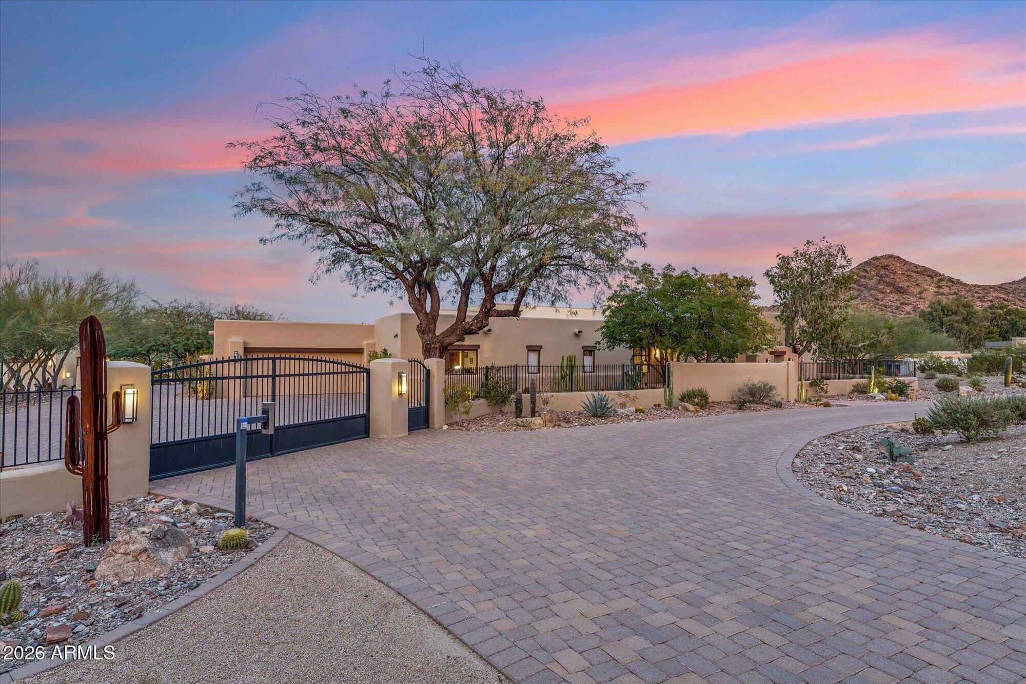 KERR ESTATES 3 - Residential