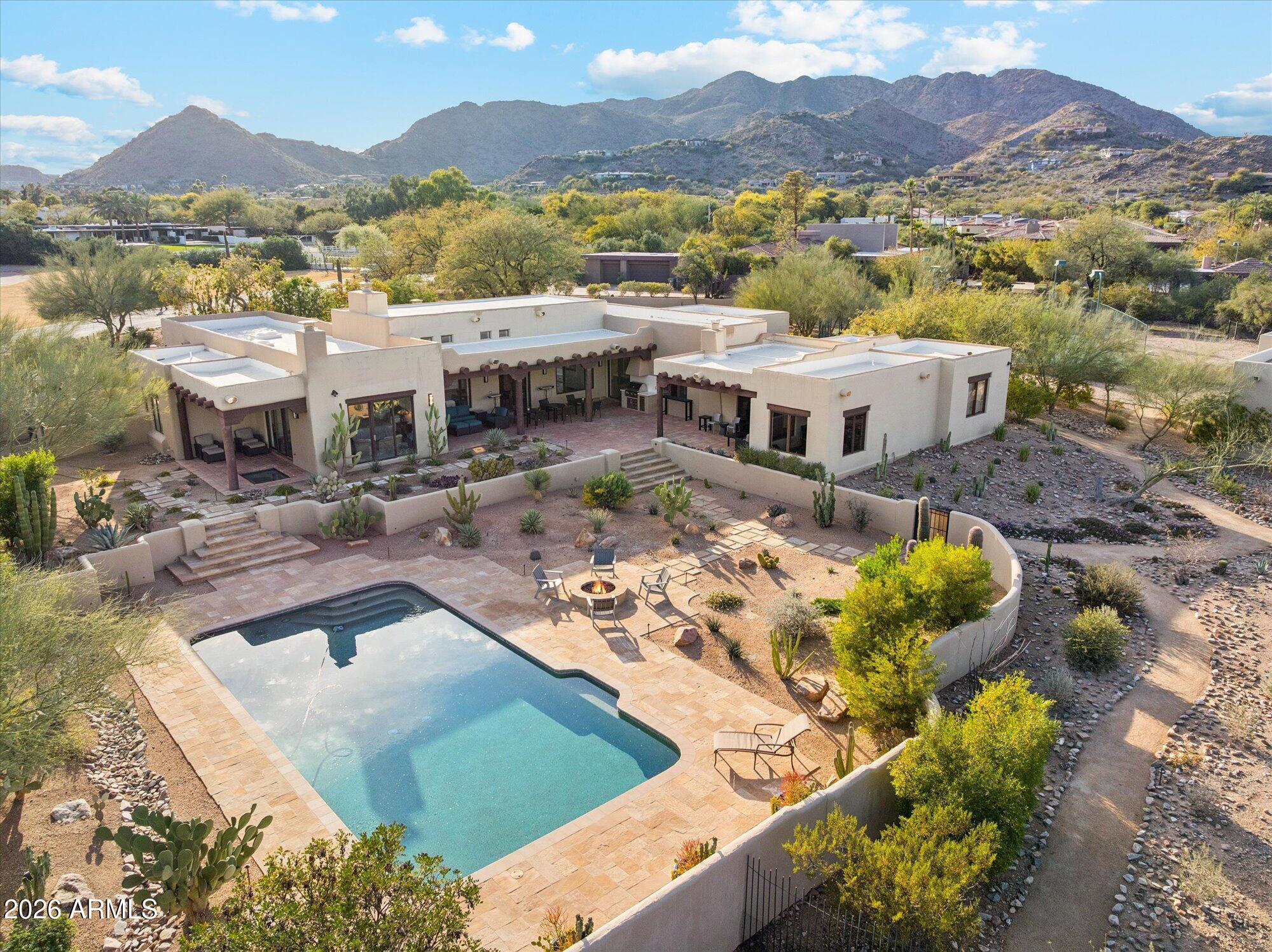 KERR ESTATES 3 - Residential