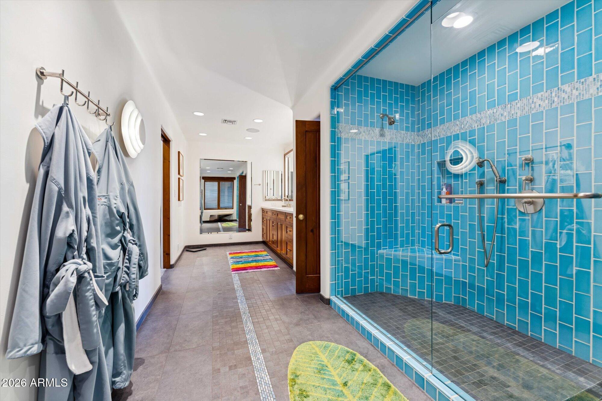 KERR ESTATES 3 - Residential