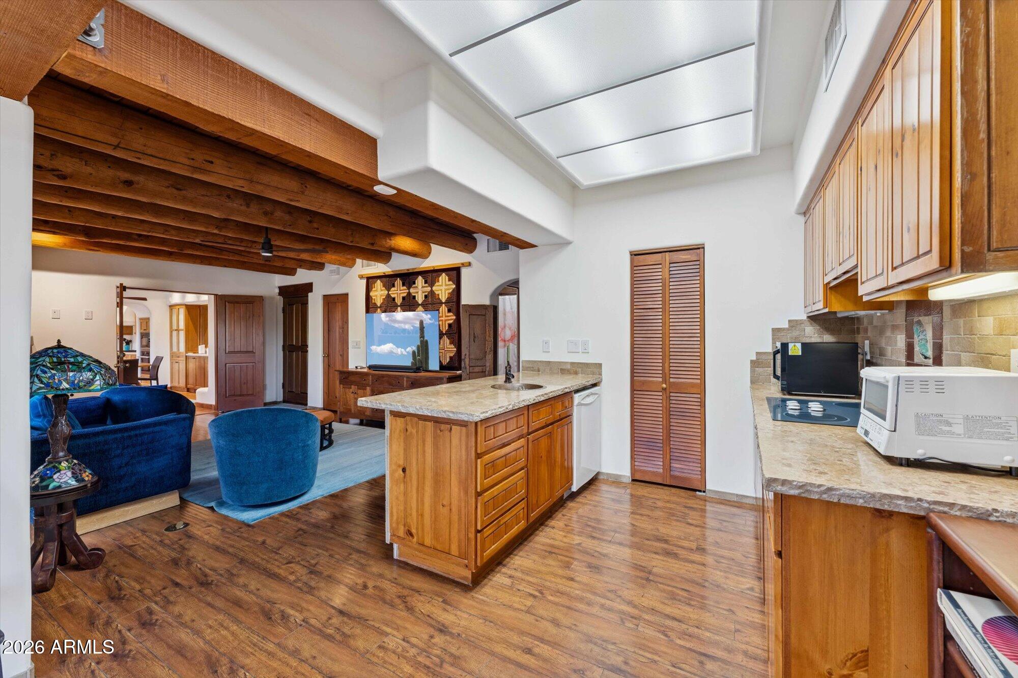 KERR ESTATES 3 - Residential