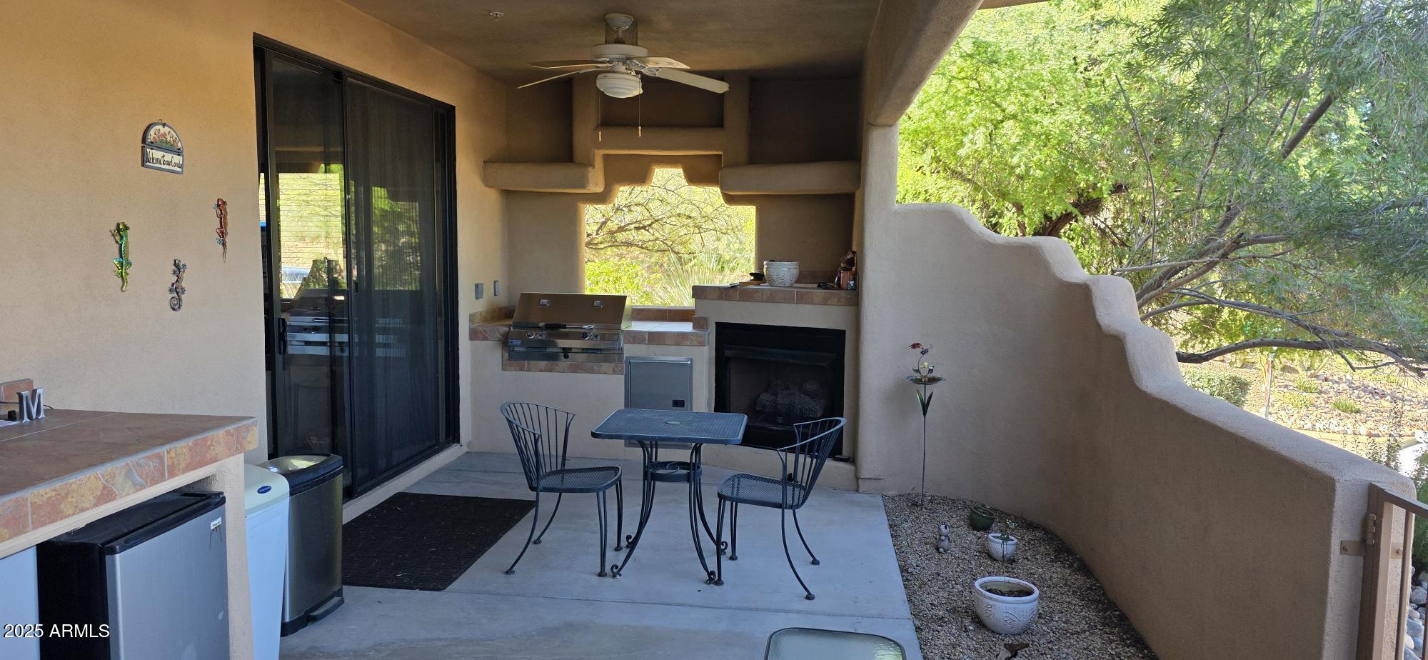 SAGUARO RIDGE CONDOMINIUMS - Residential