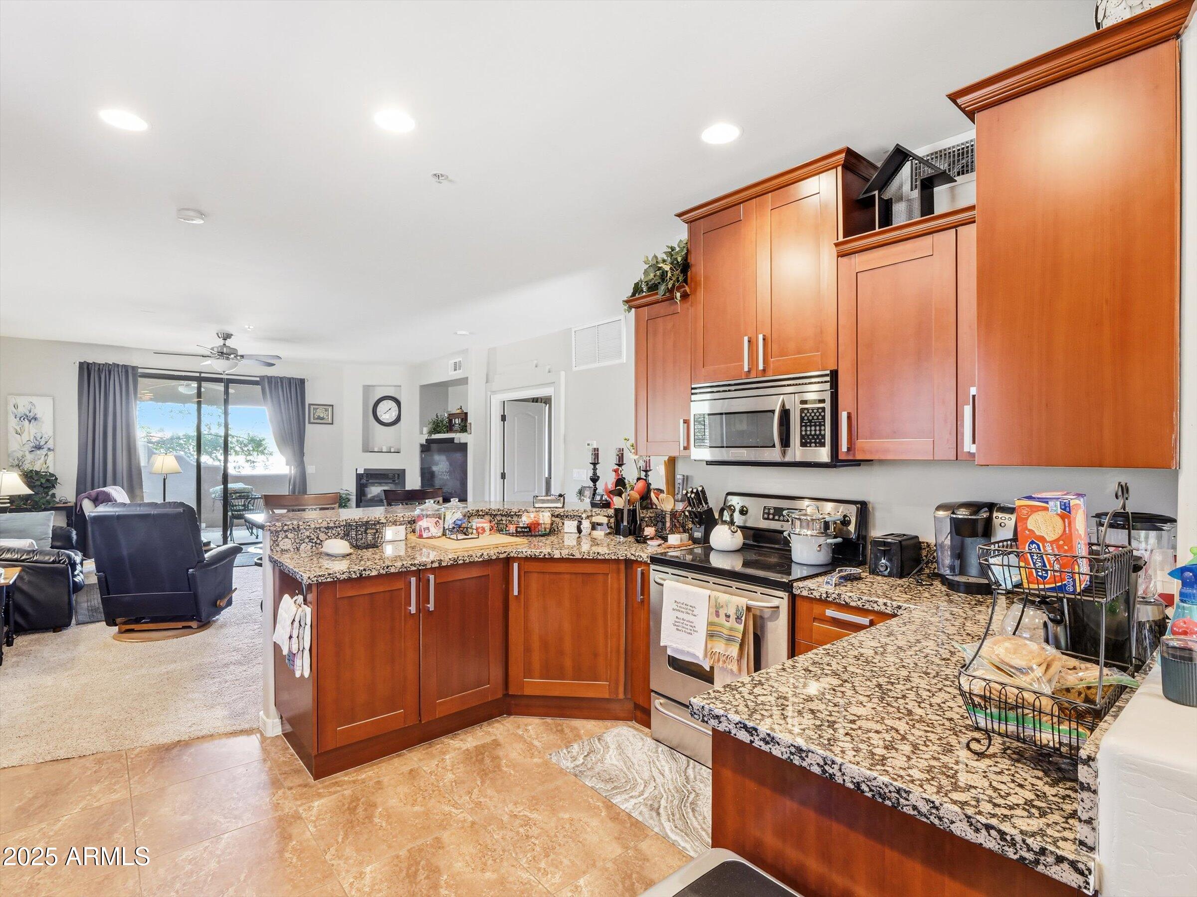 SAGUARO RIDGE CONDOMINIUMS - Residential