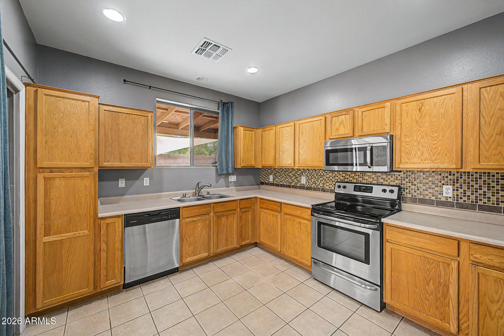 WIGWAM CREEK SOUTH PARCEL 11 - Residential