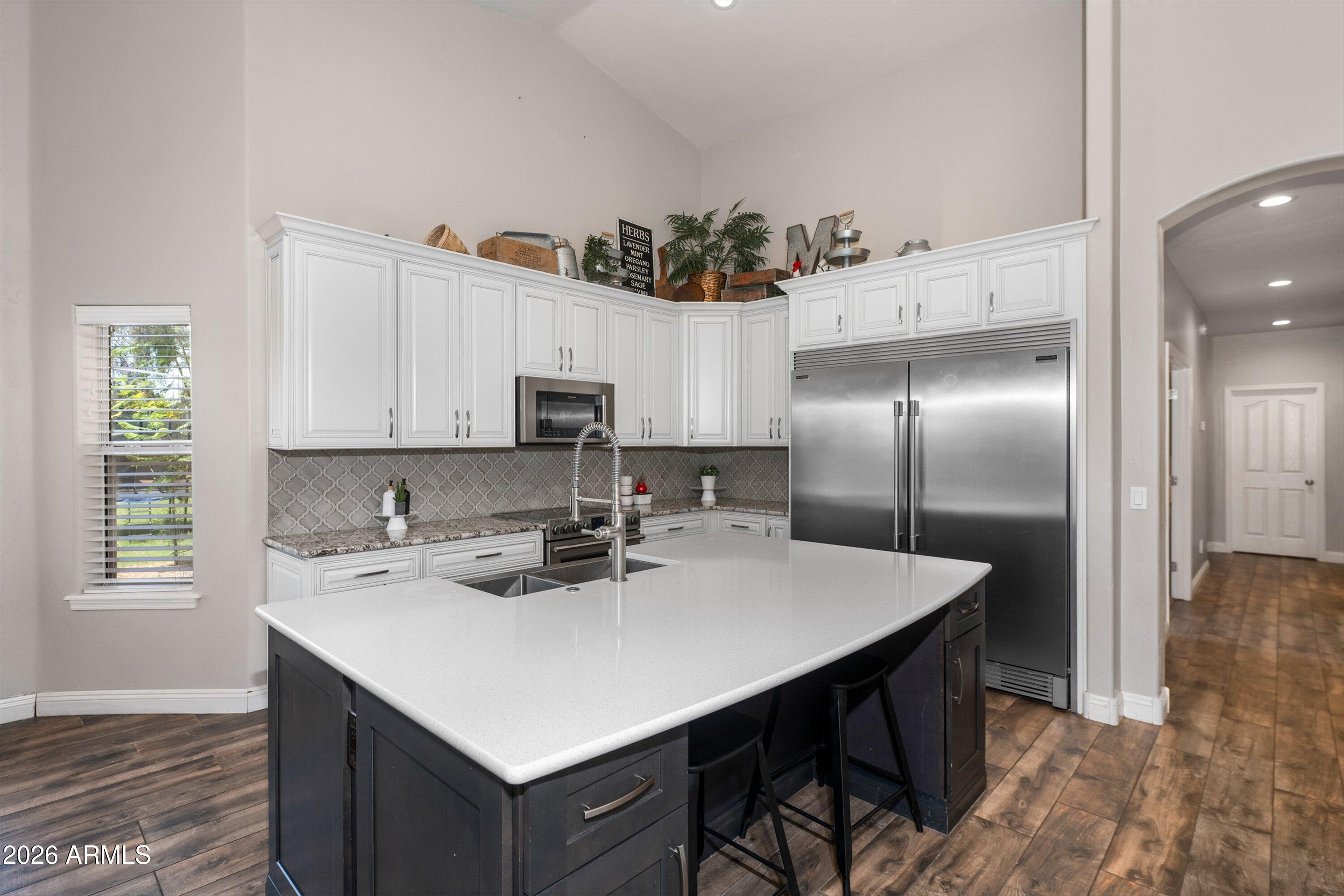 EQUESTRIAN ESTATES AT FINLEY FARMS - Residential