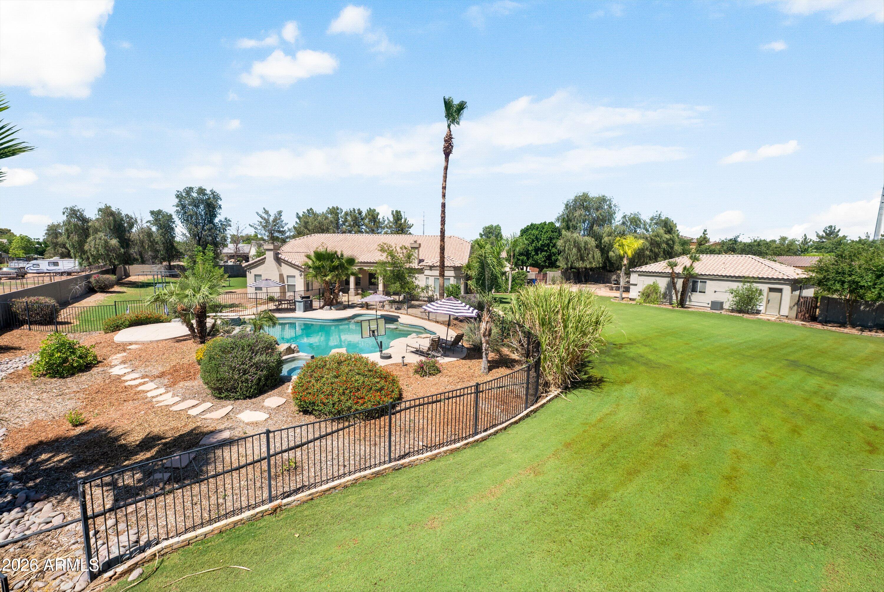 EQUESTRIAN ESTATES AT FINLEY FARMS - Residential
