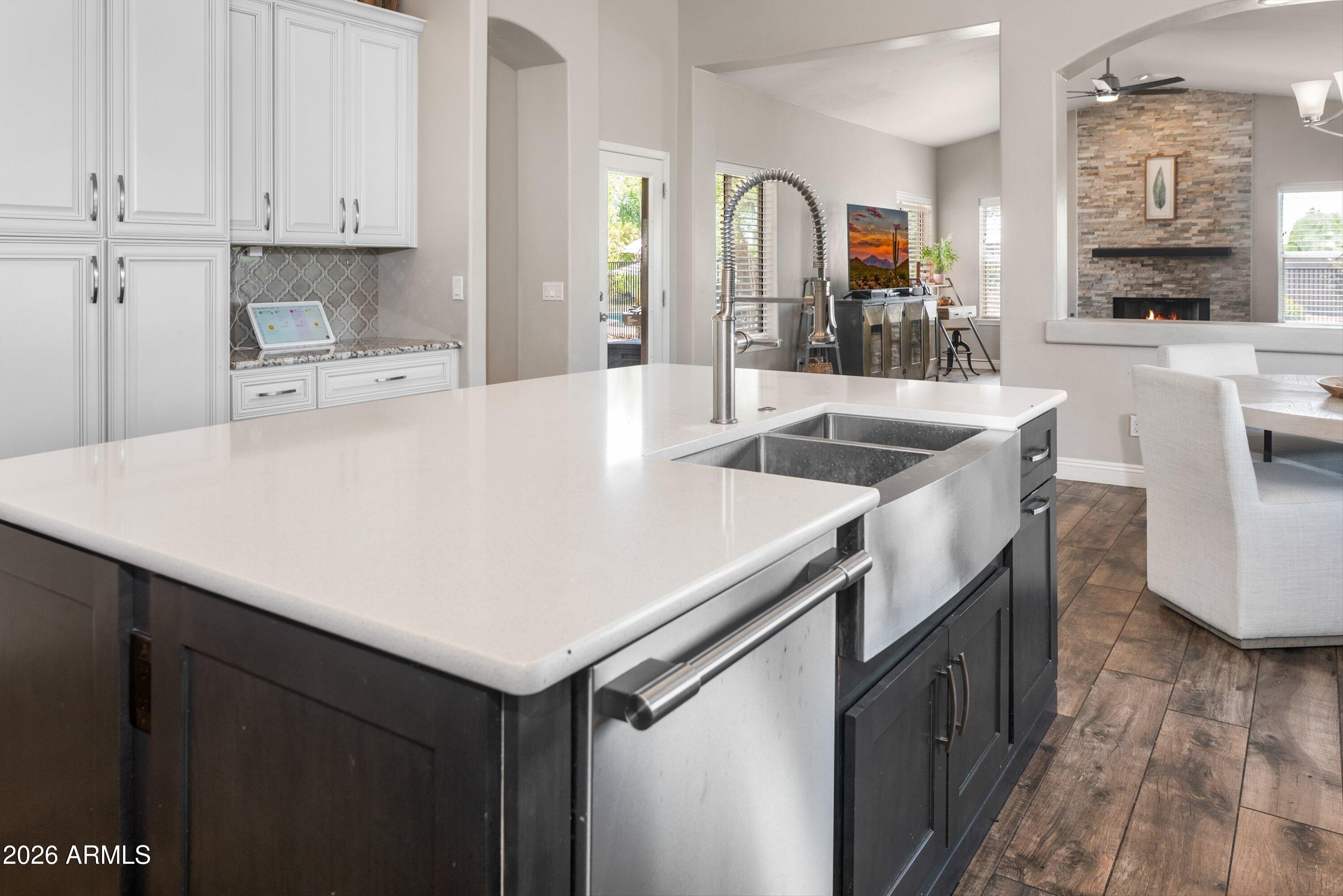 EQUESTRIAN ESTATES AT FINLEY FARMS - Residential