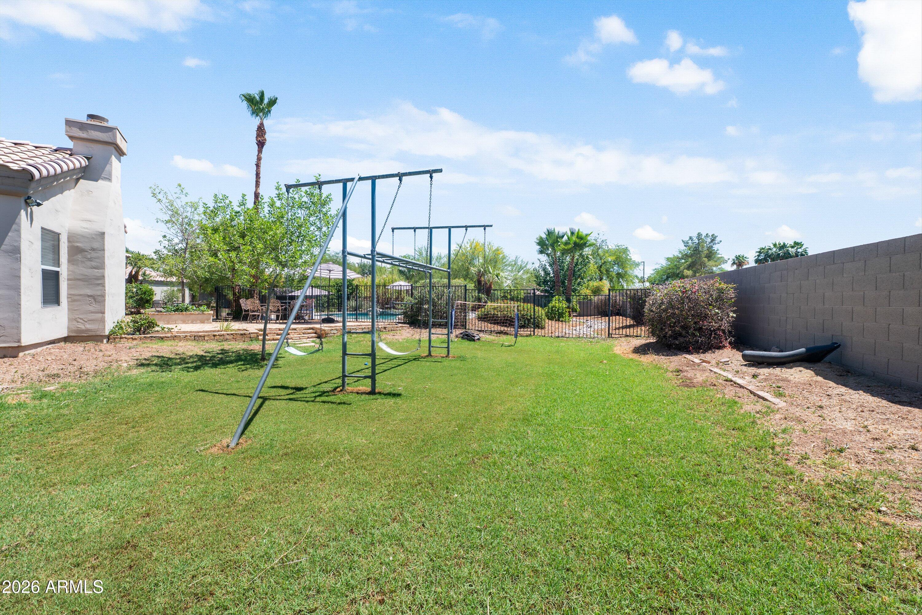 EQUESTRIAN ESTATES AT FINLEY FARMS - Residential