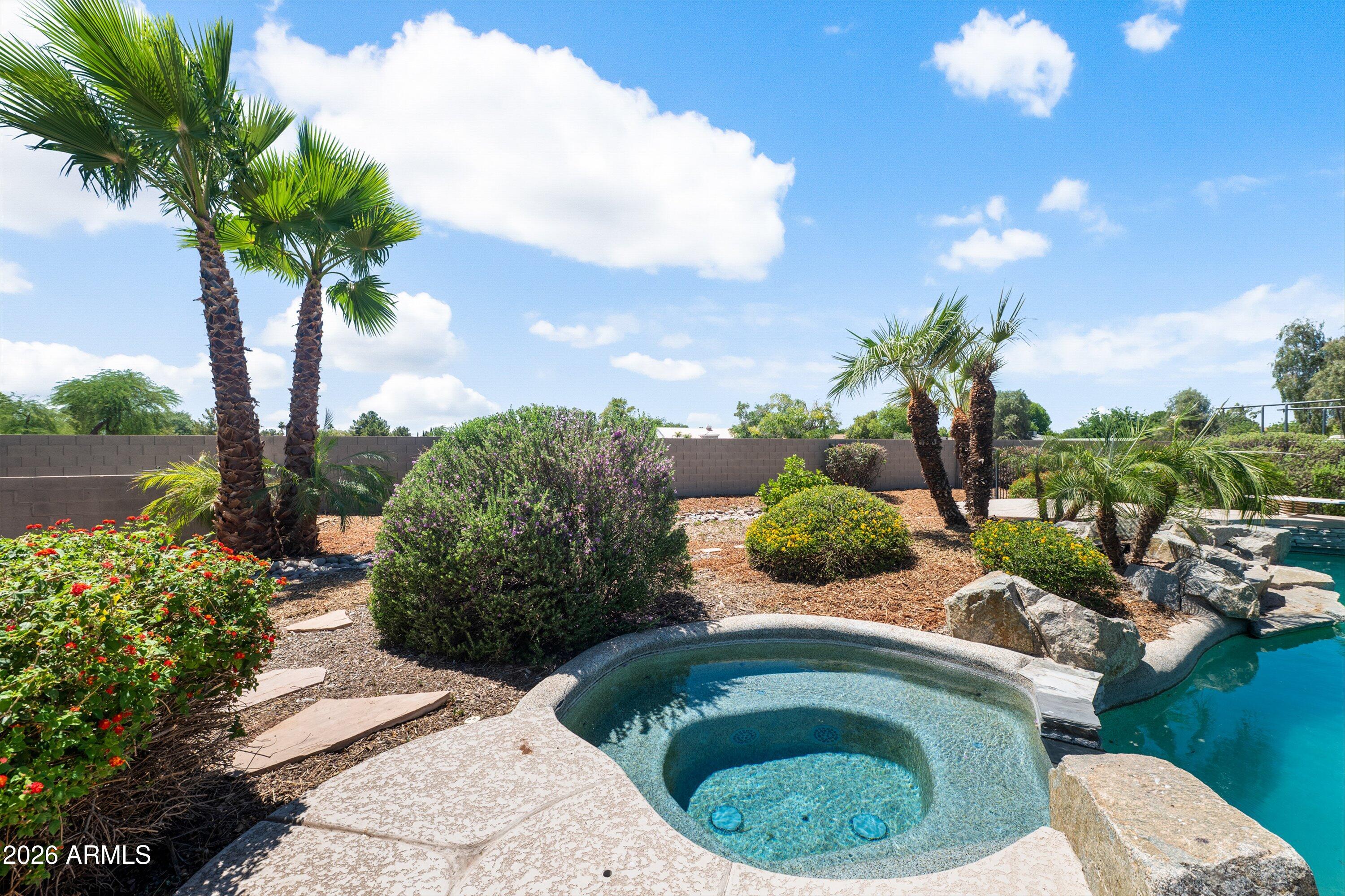 EQUESTRIAN ESTATES AT FINLEY FARMS - Residential