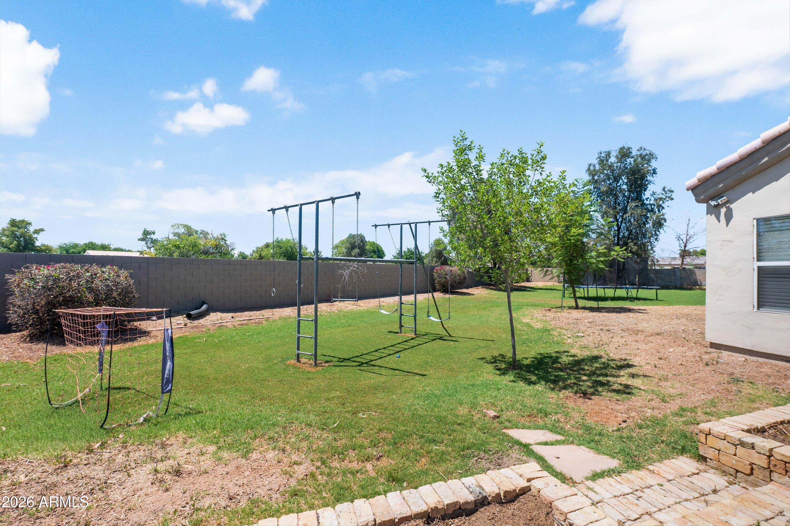 EQUESTRIAN ESTATES AT FINLEY FARMS - Residential