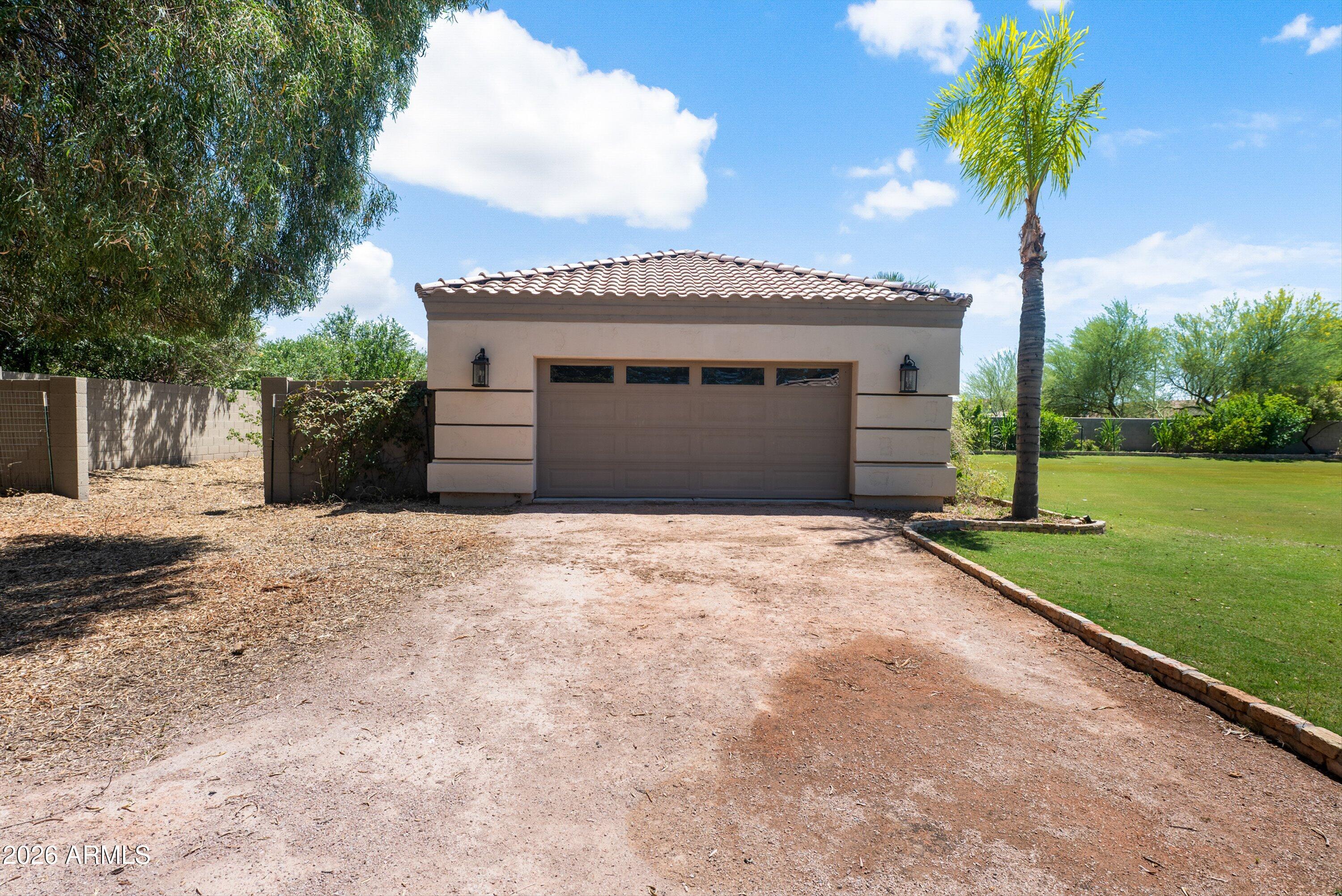 EQUESTRIAN ESTATES AT FINLEY FARMS - Residential