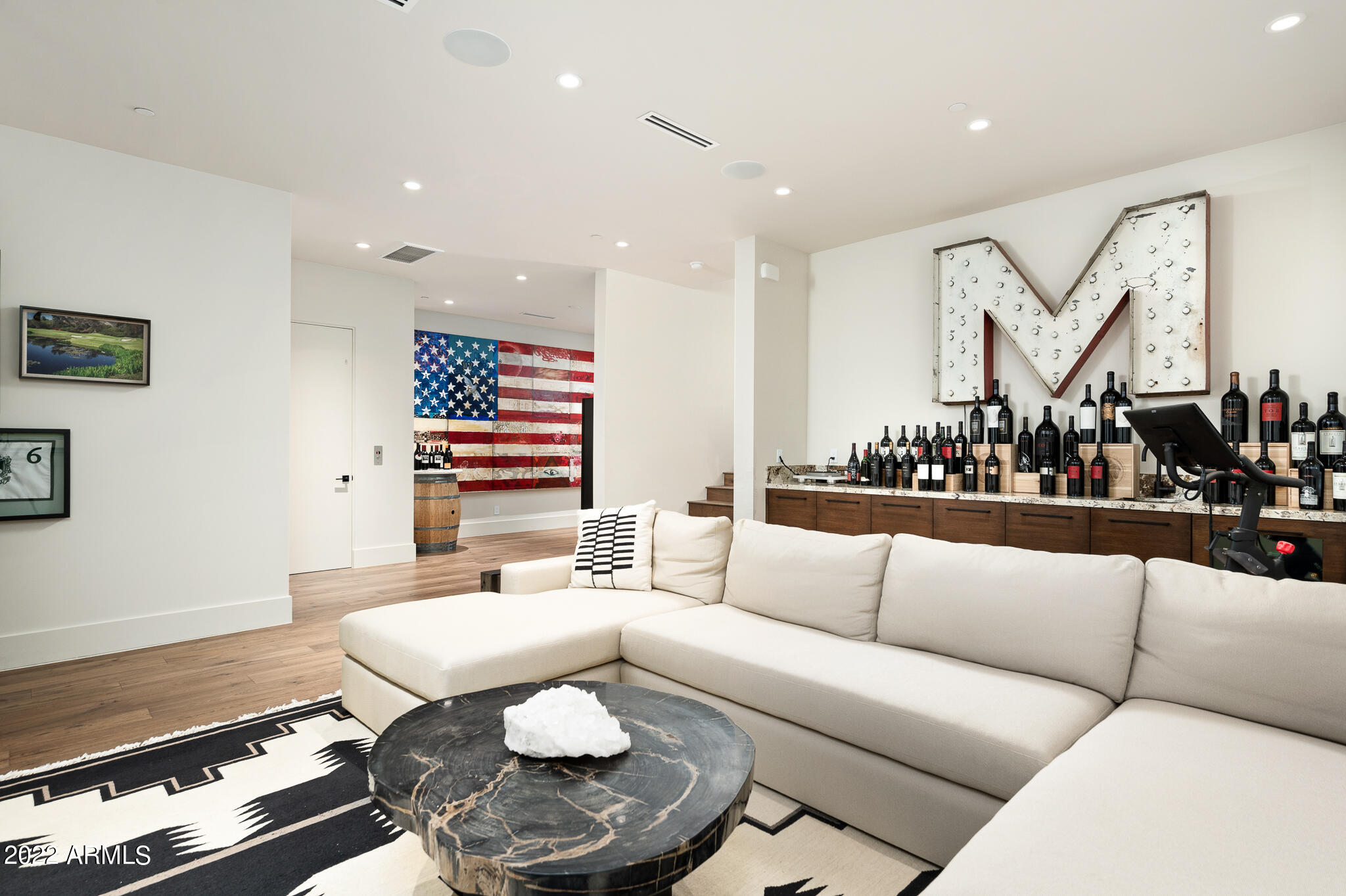 RITZ-CARLTON - Residential