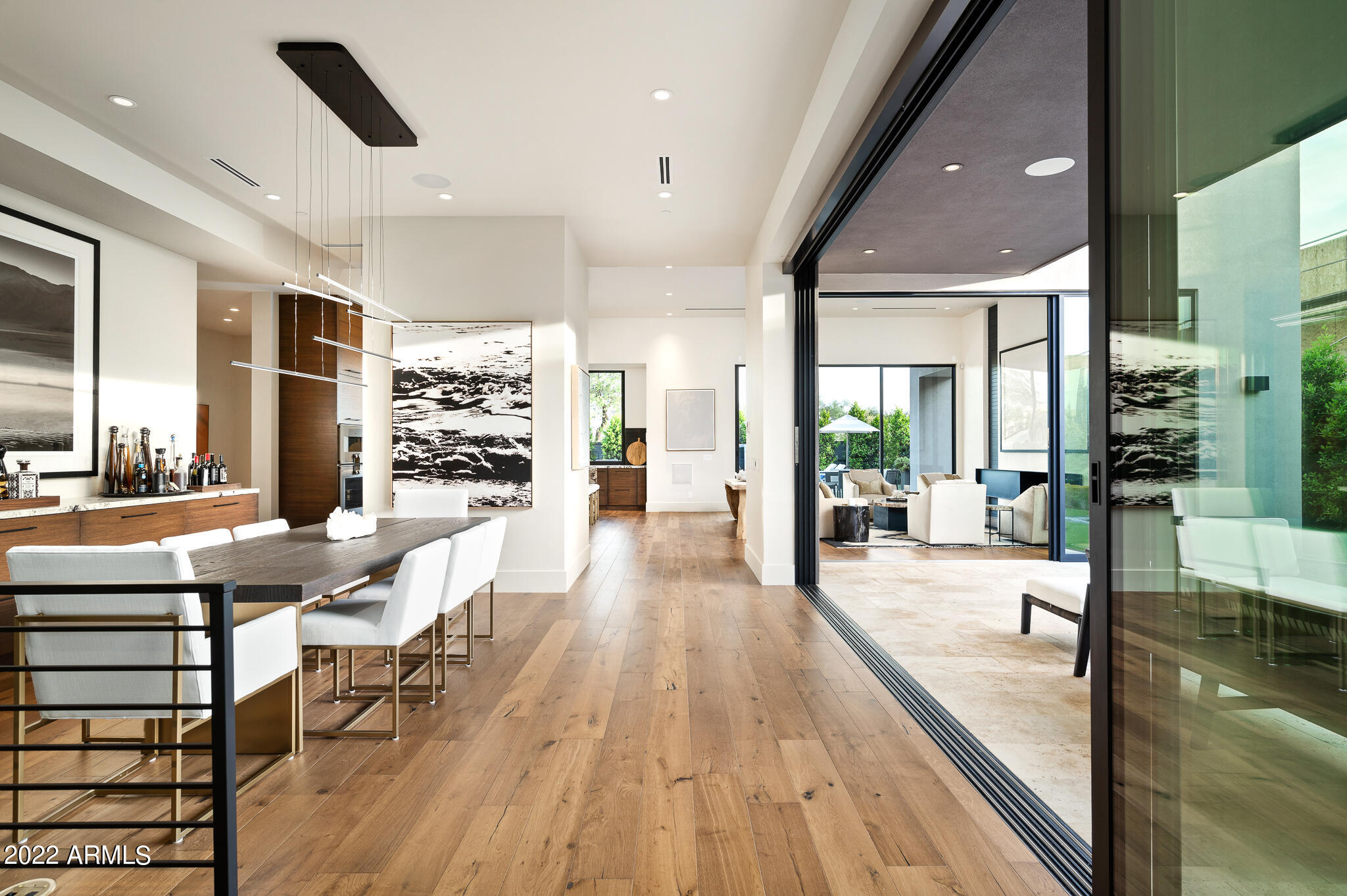 RITZ-CARLTON - Residential