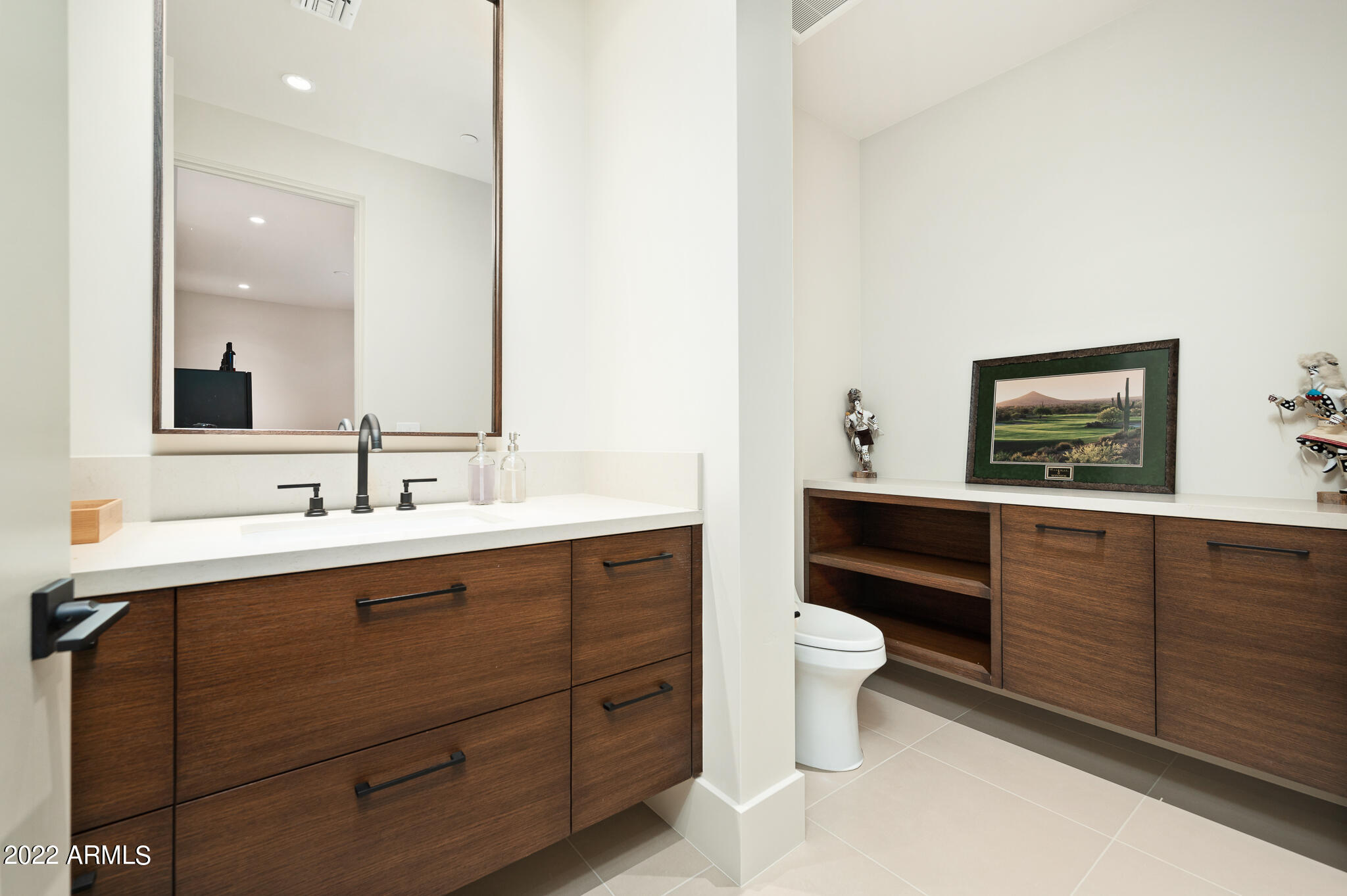 RITZ-CARLTON - Residential