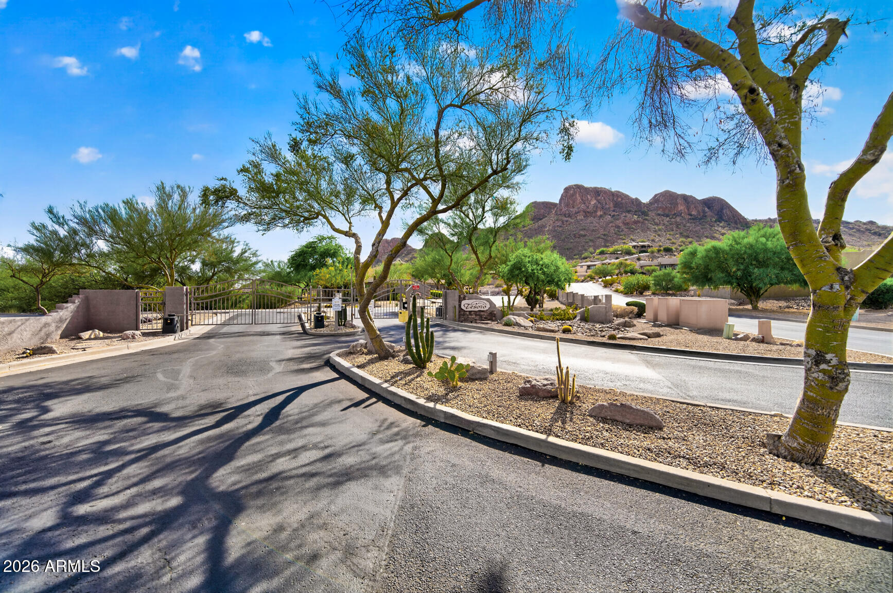 Tesoro Townhomes - Residential