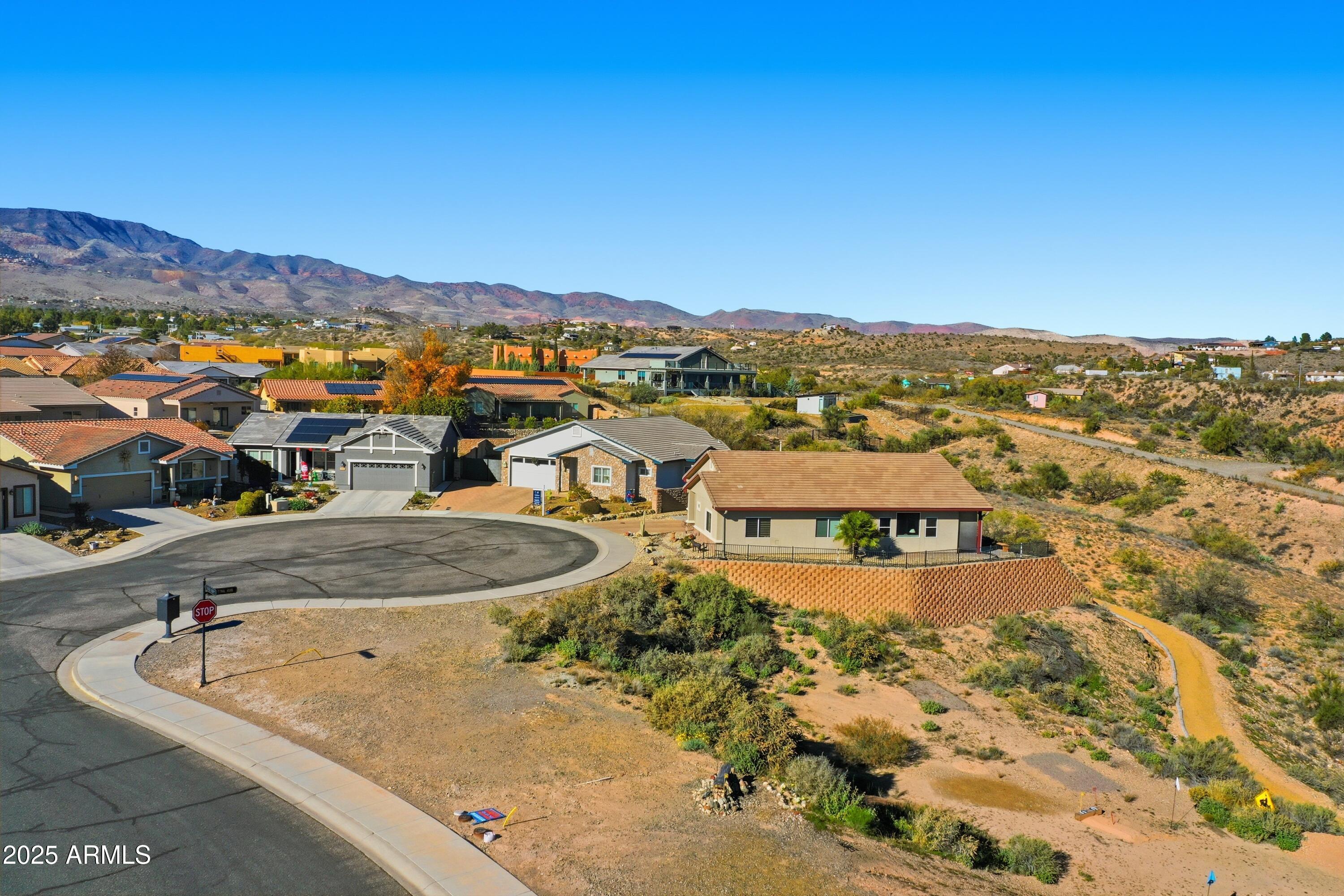 GREY FOX RIDGE - Land
