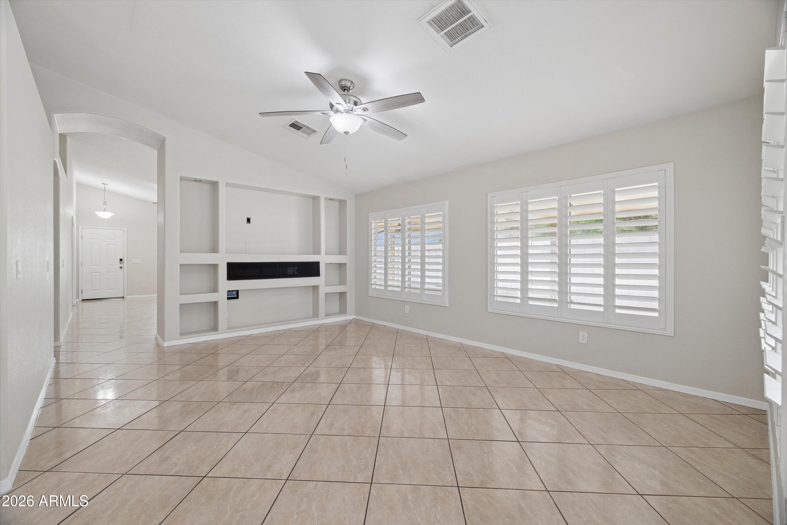CAMPBELL COURT - Residential