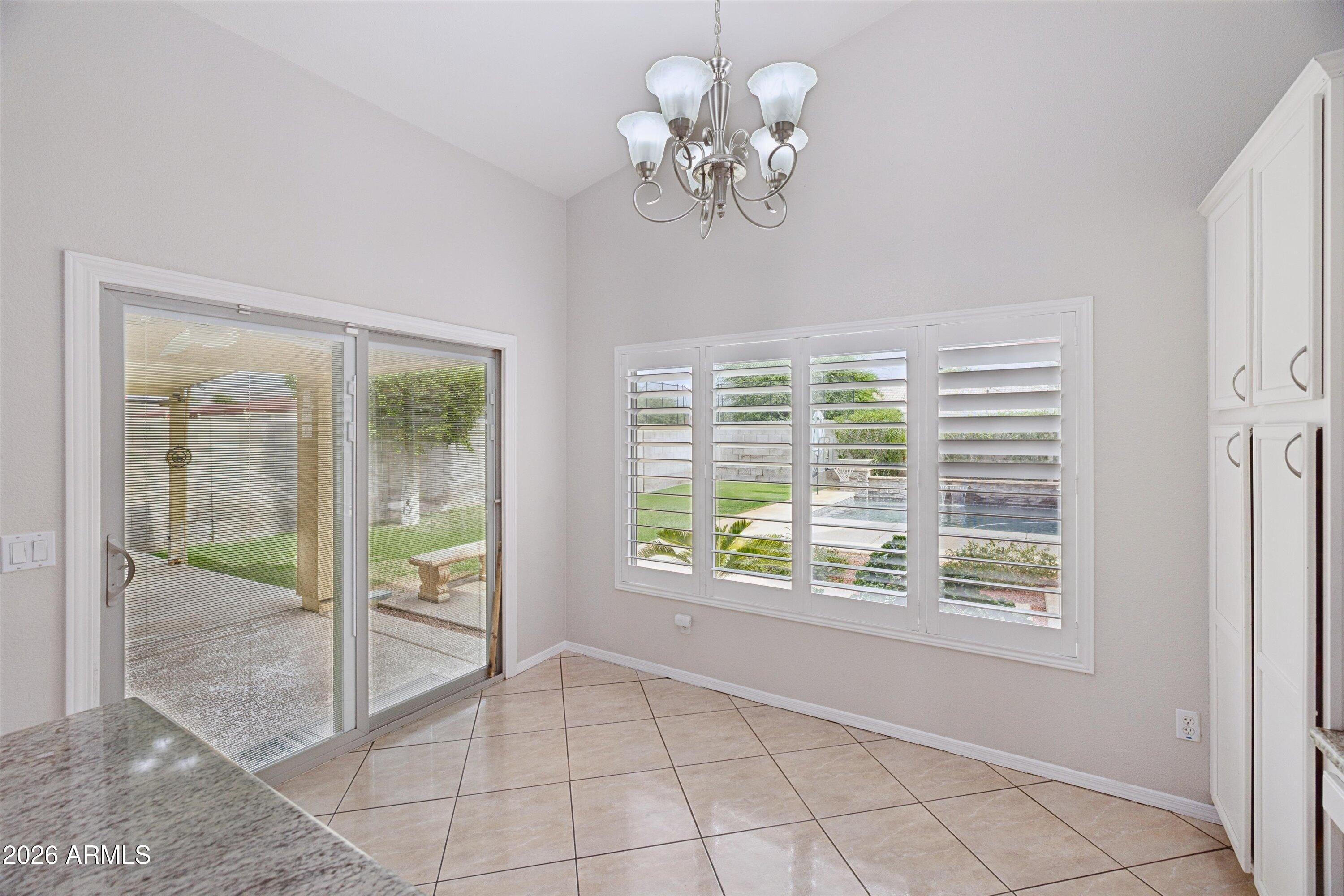 CAMPBELL COURT - Residential
