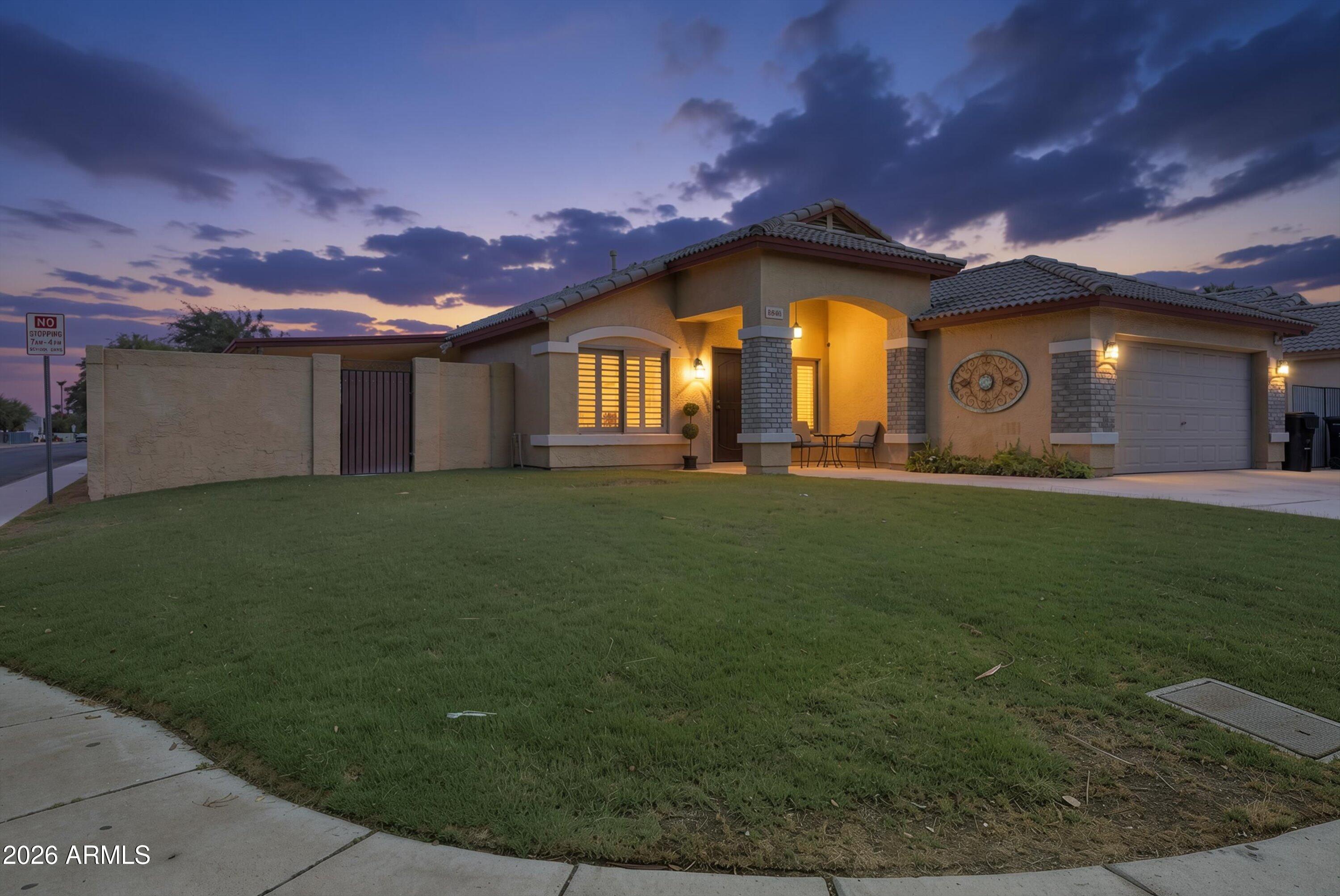 CAMPBELL COURT - Residential