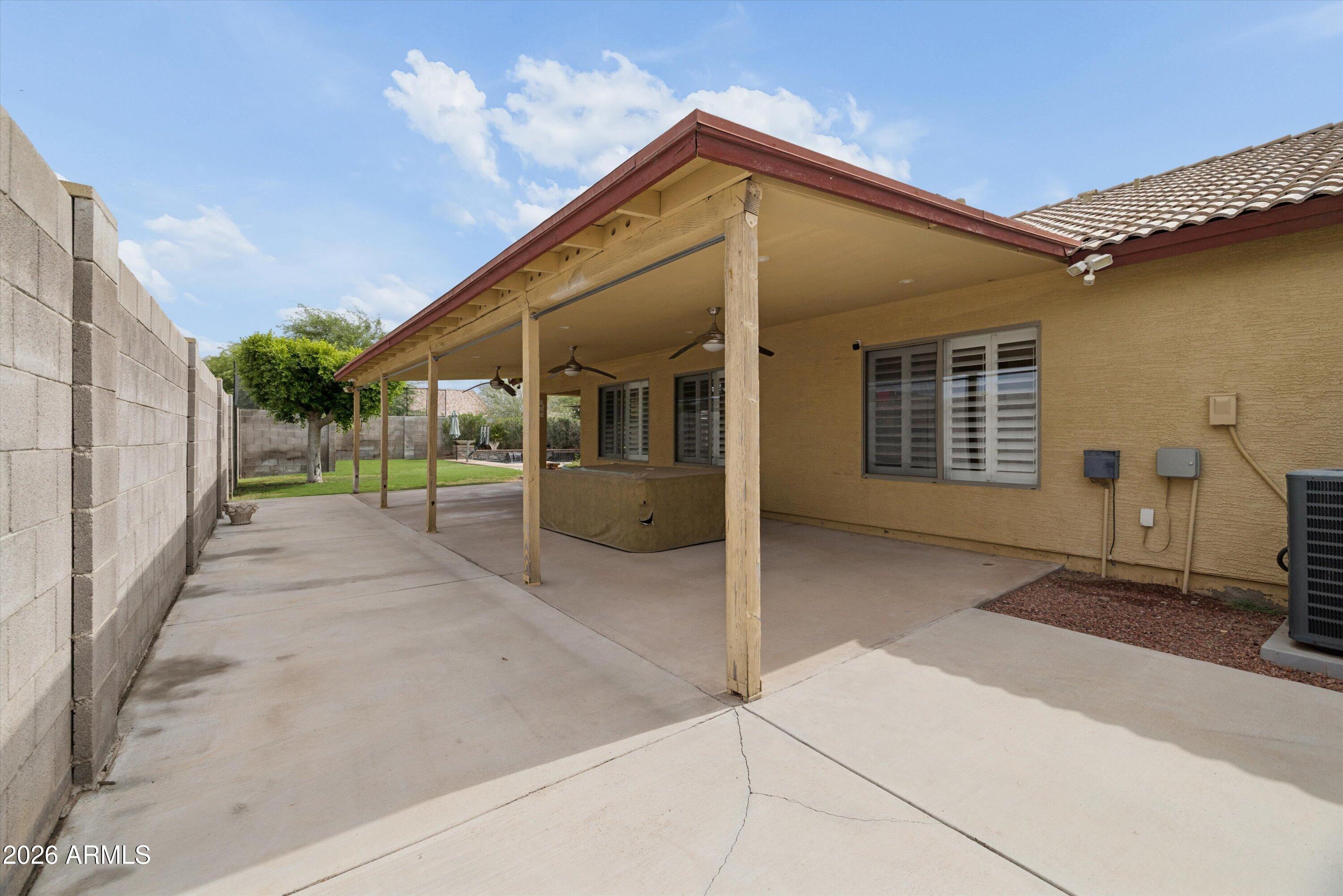 CAMPBELL COURT - Residential