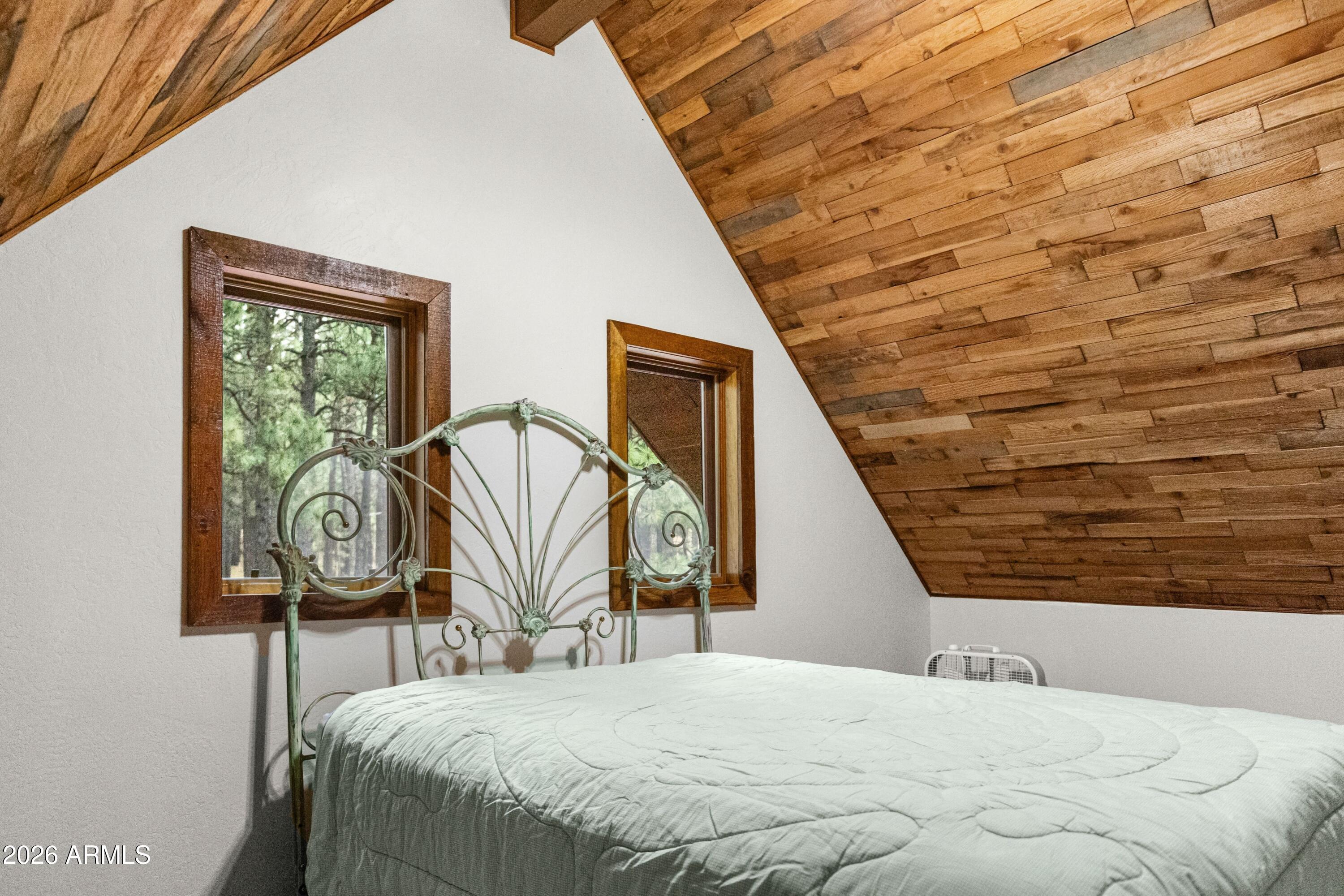 FOREST LAKES ESTATES 7 - Residential