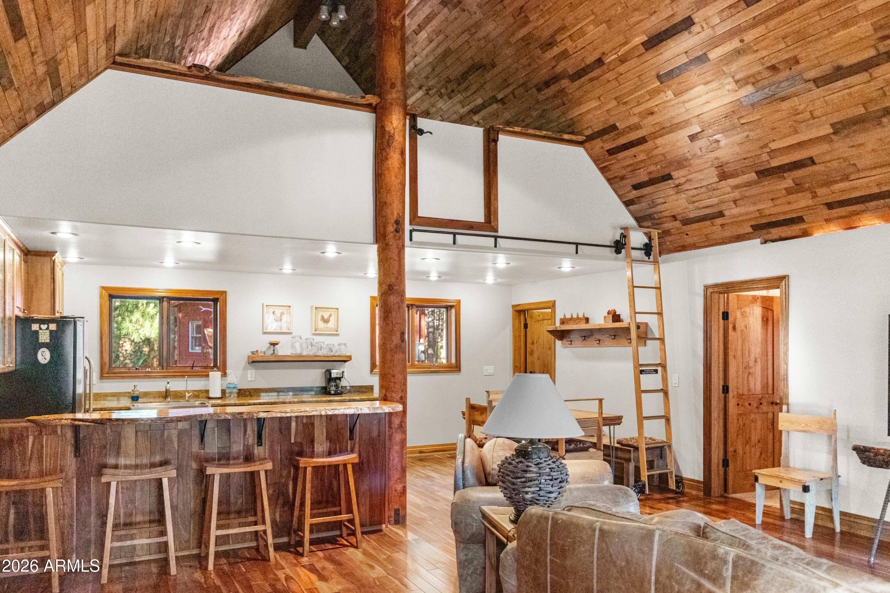 FOREST LAKES ESTATES 7 - Residential