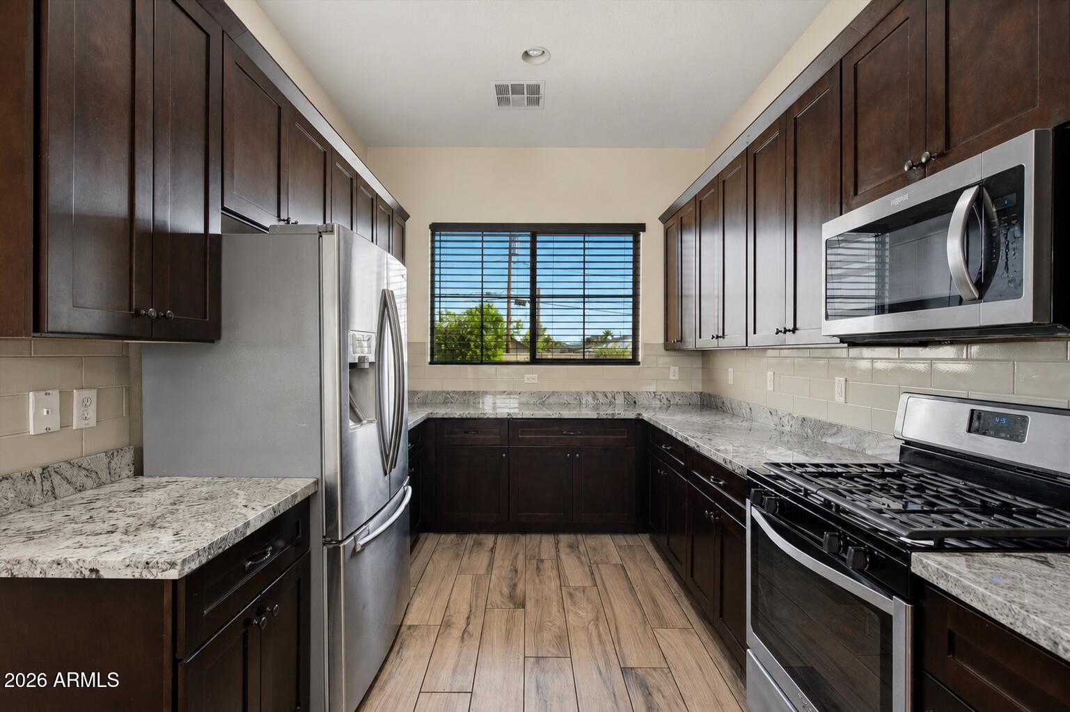 NOLA ESTATES - Residential