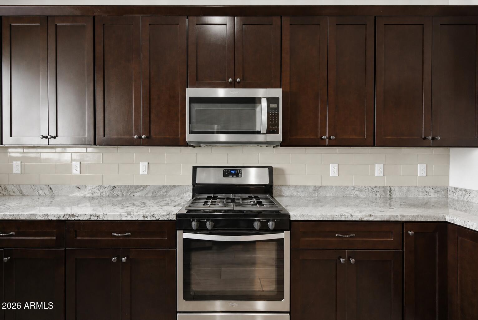 NOLA ESTATES - Residential
