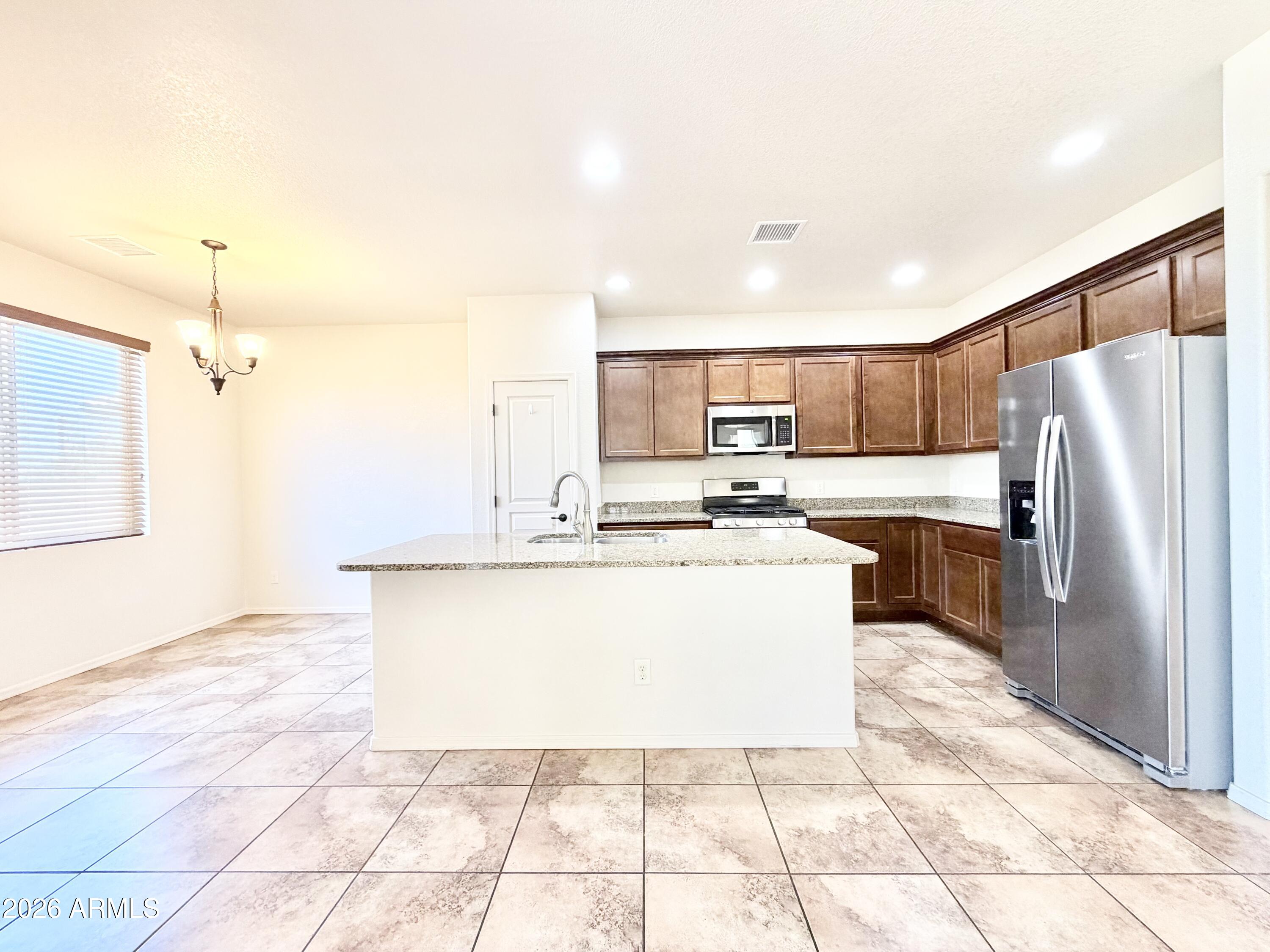 SUMMIT HEIGHTS - Residential