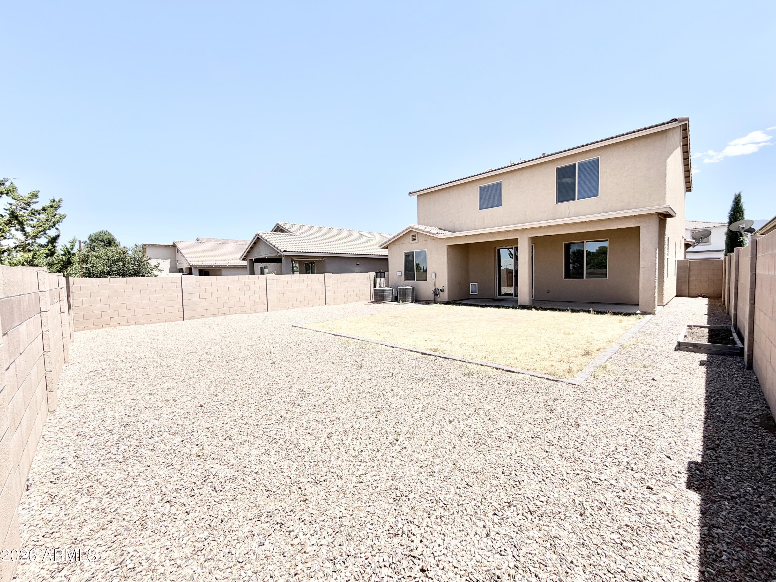 SUMMIT HEIGHTS - Residential