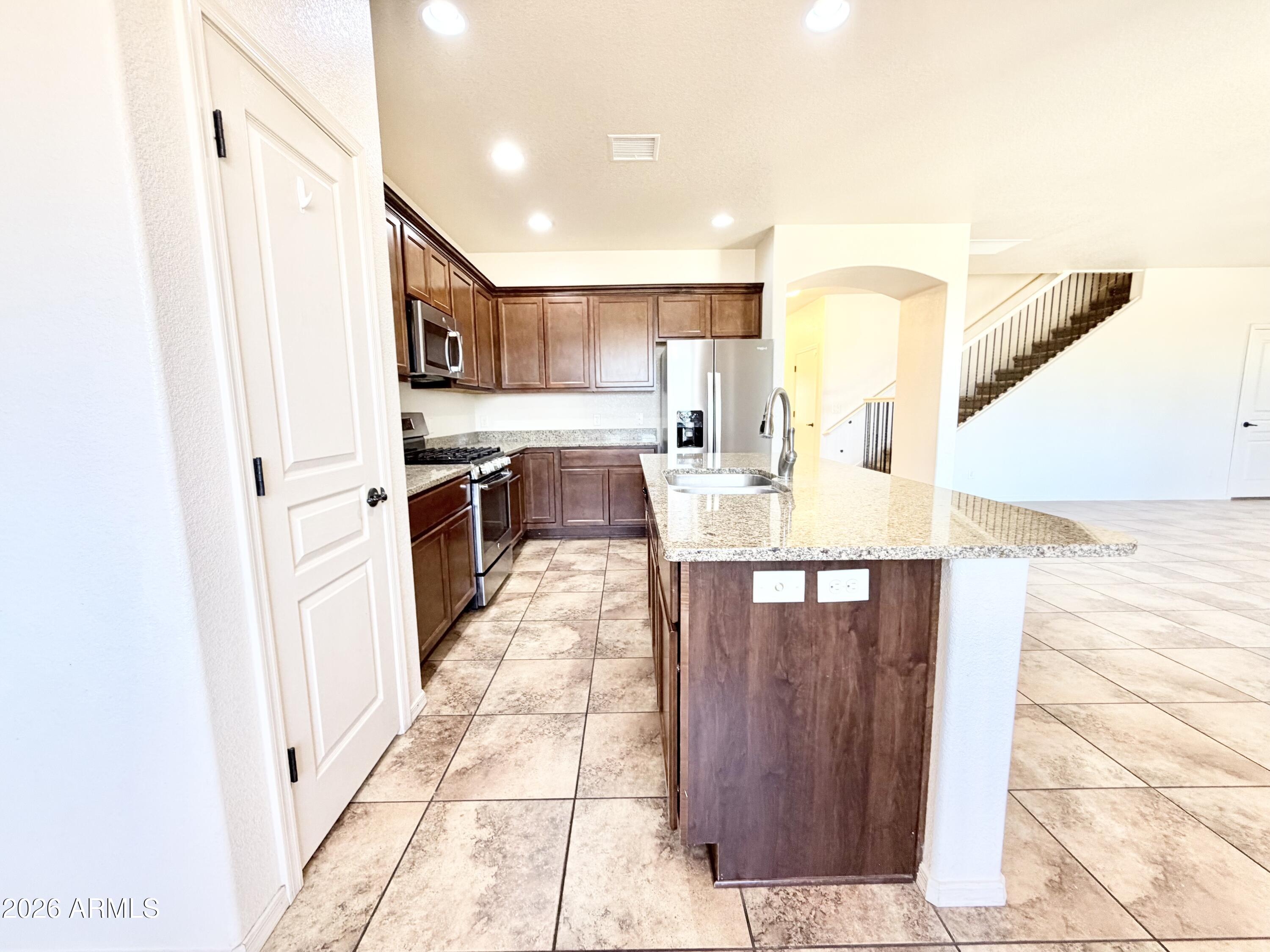 SUMMIT HEIGHTS - Residential